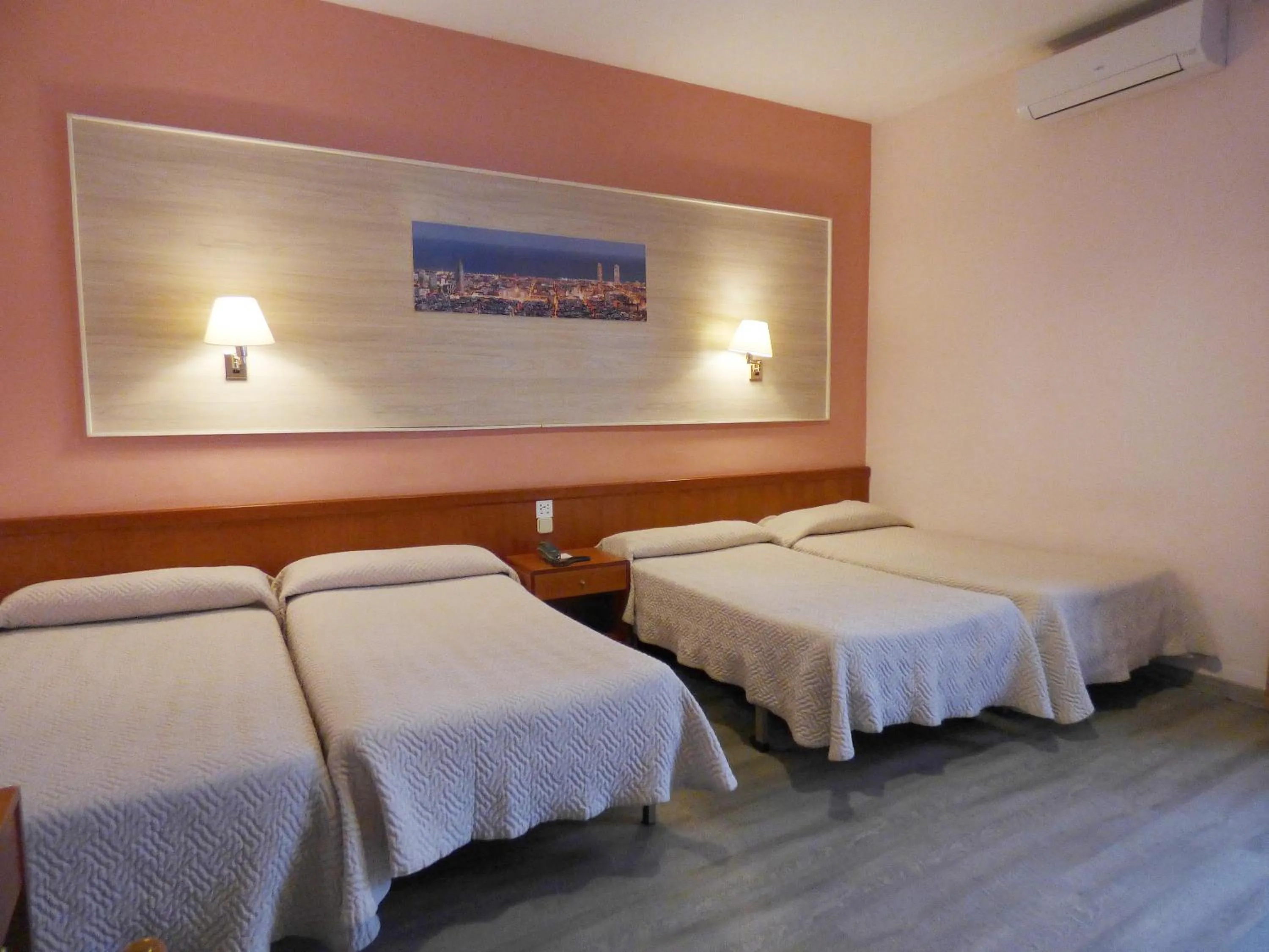 Bed in Cuatro Naciones