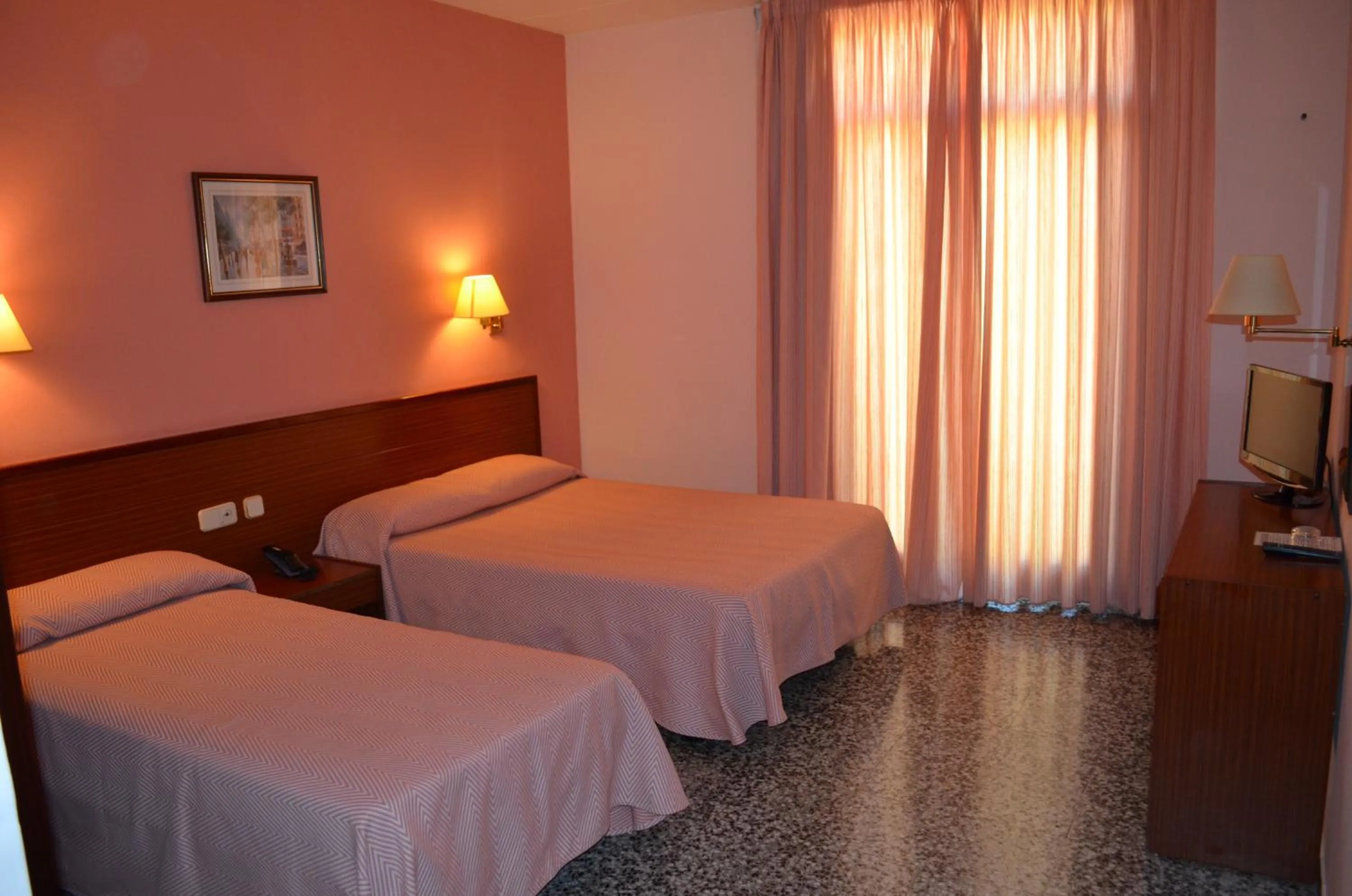 Bed in Cuatro Naciones