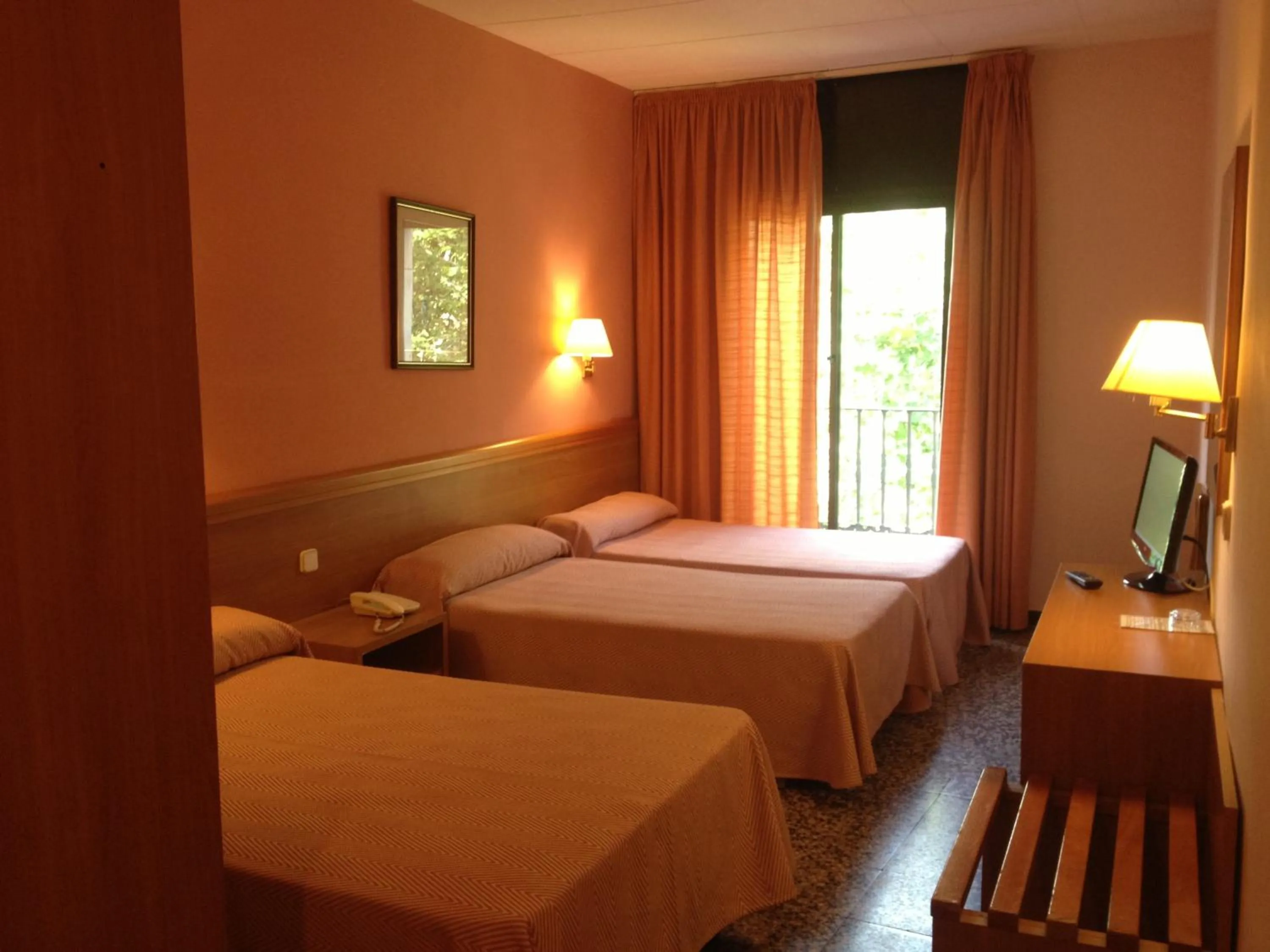 Bed in Cuatro Naciones