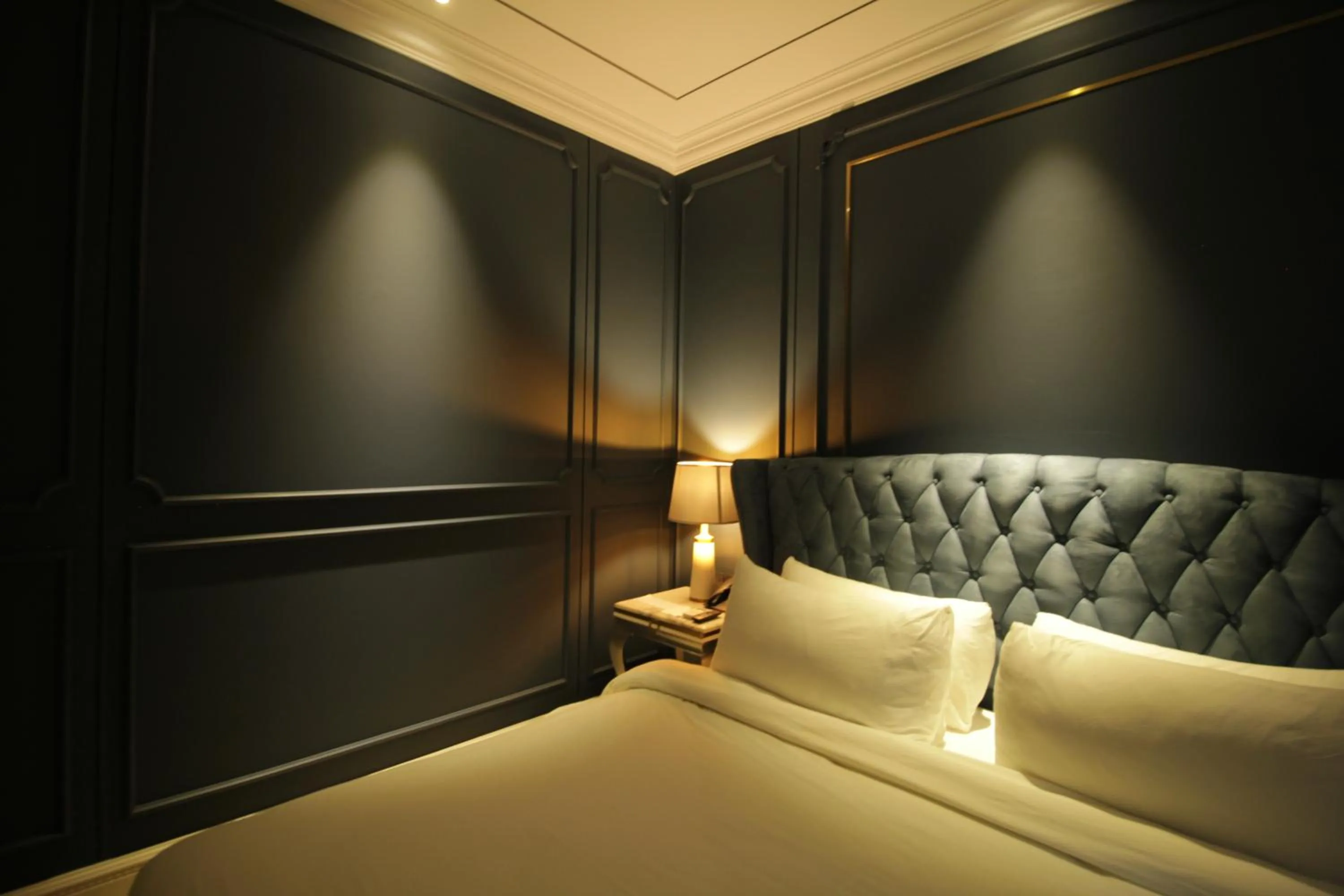 Bedroom, Bed in Grand Eska Hotel & Suites Batam