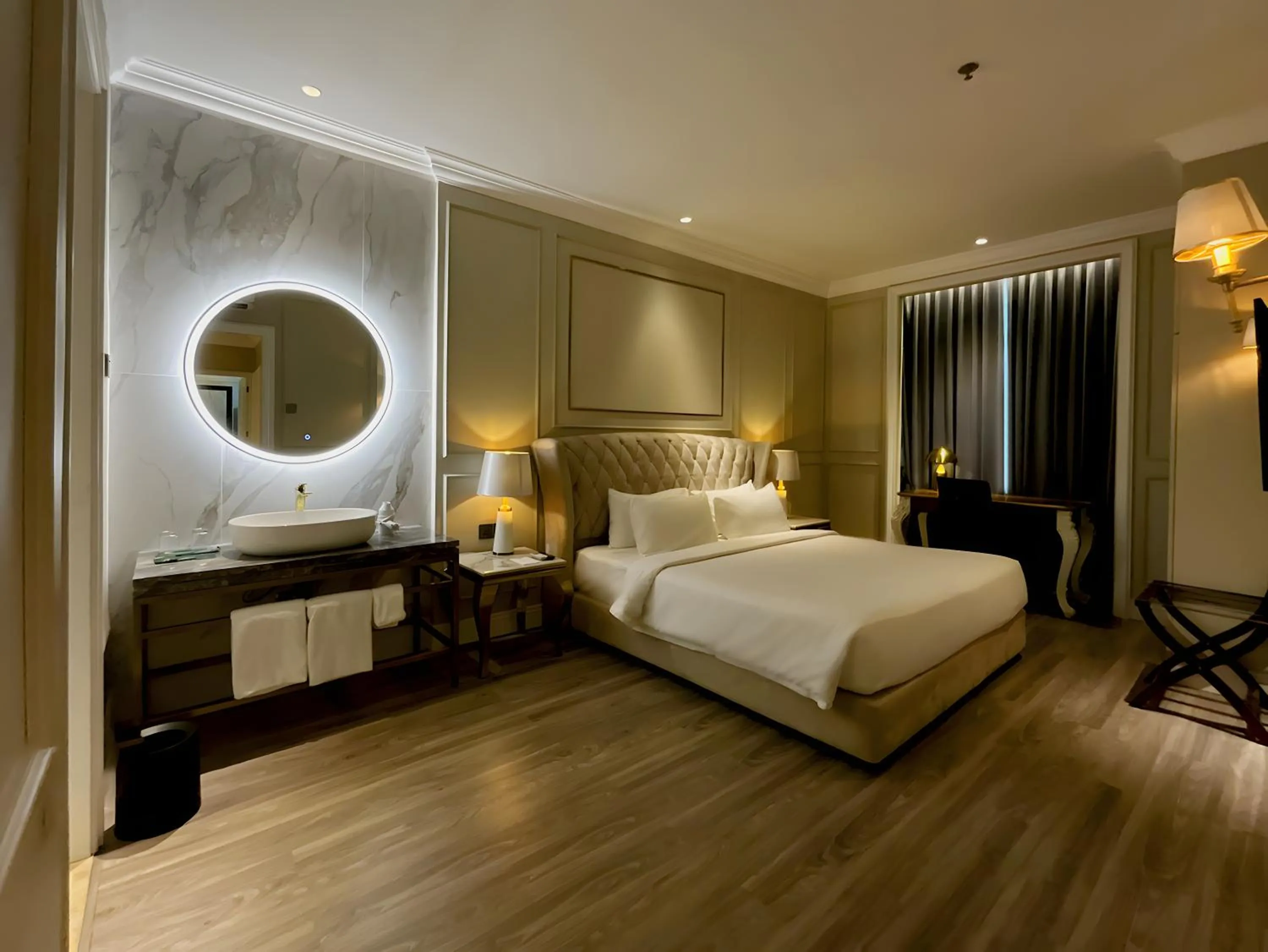 Bed in Grand Eska Hotel & Suites Batam