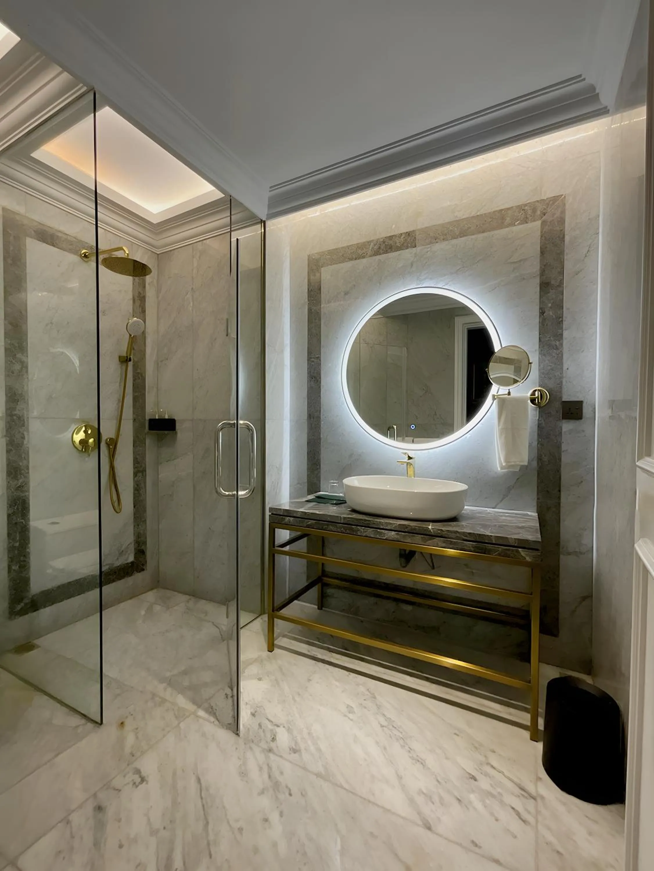 Bathroom in Grand Eska Hotel & Suites Batam