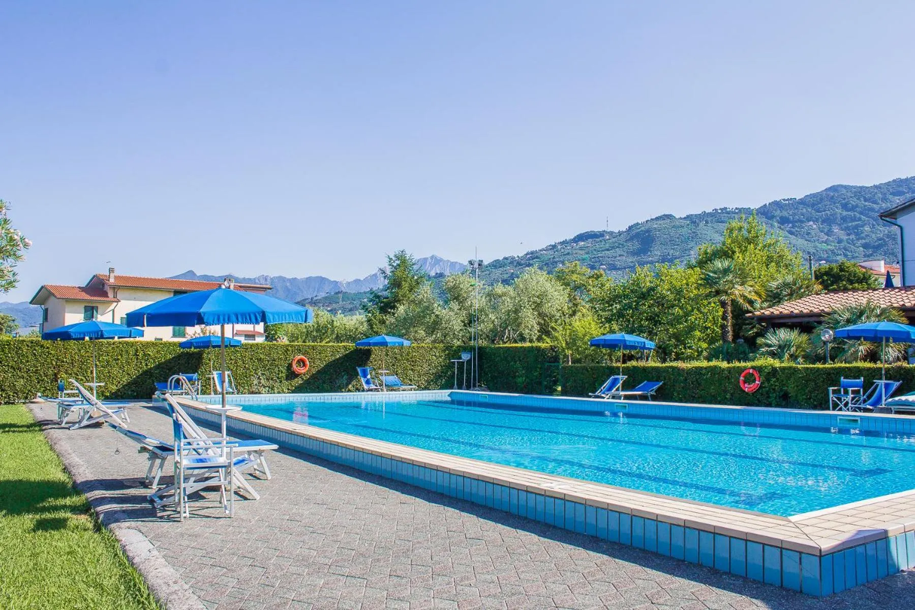 Swimming pool in B&B Da Pio