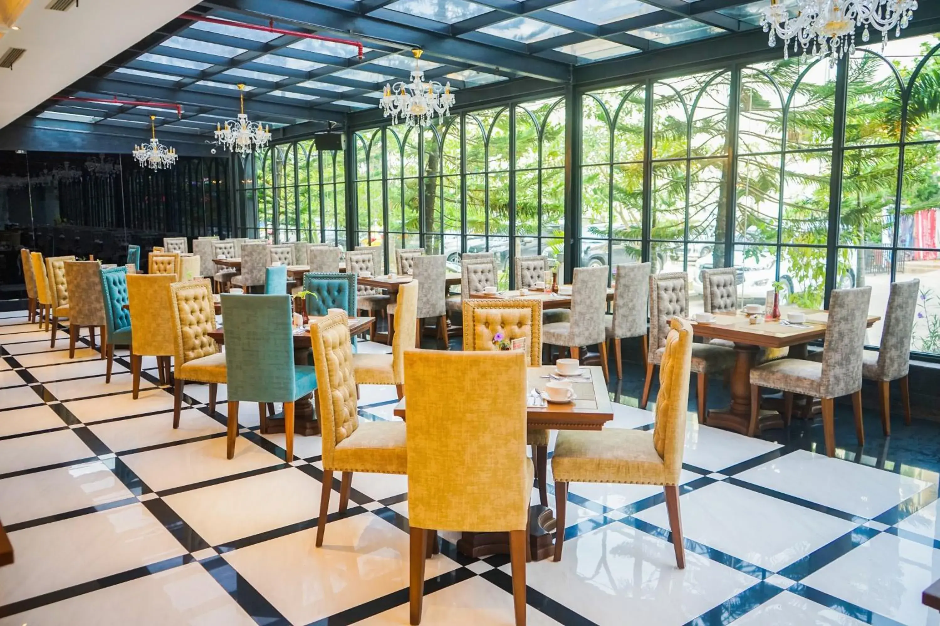 Restaurant/places to eat in Swiss-Belhotel Kendari Restaurant/places to eat in Swiss-Belhotel Kendari