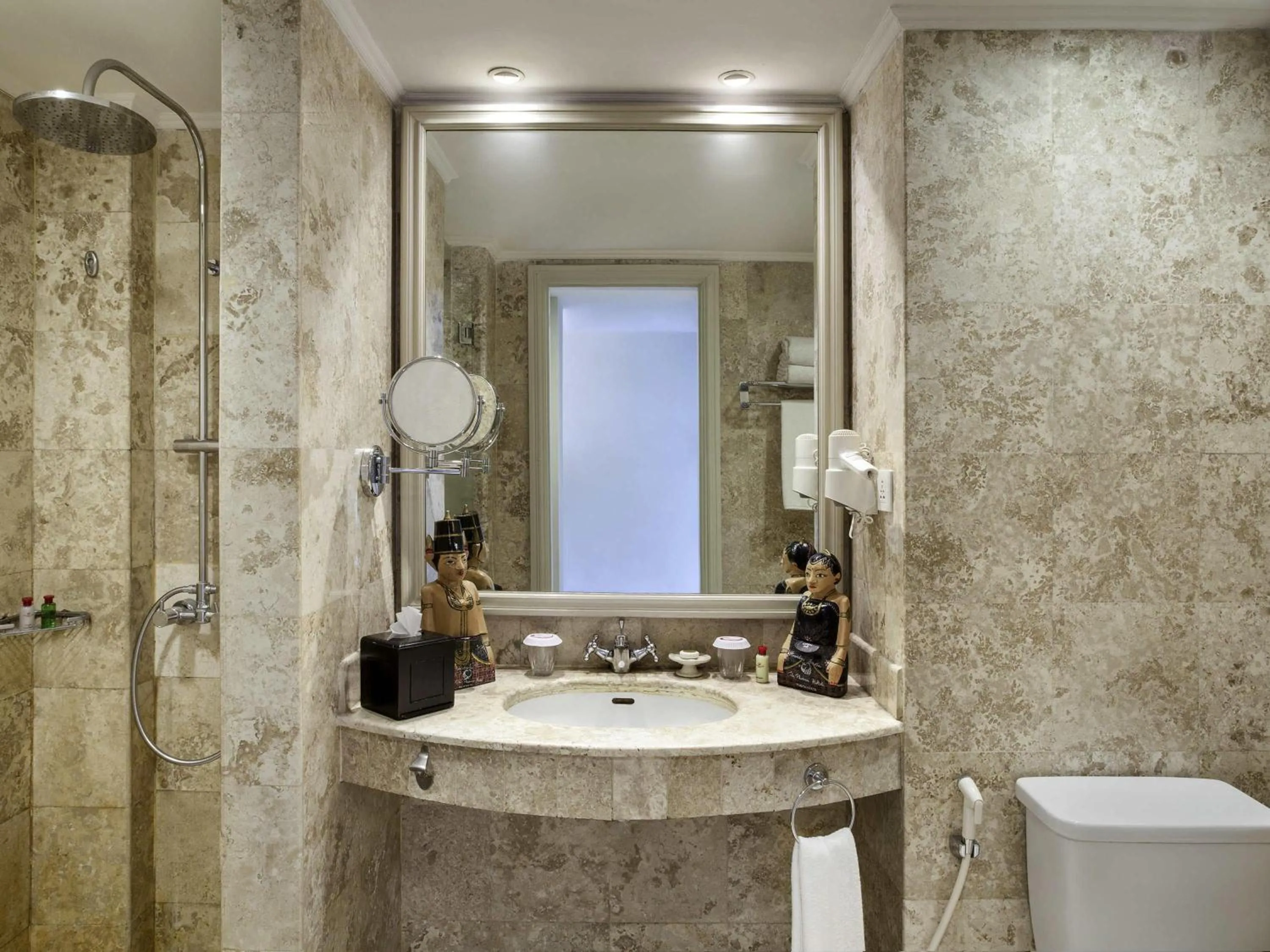 Bedroom in The Phoenix Hotel Yogyakarta - Handwritten Collection