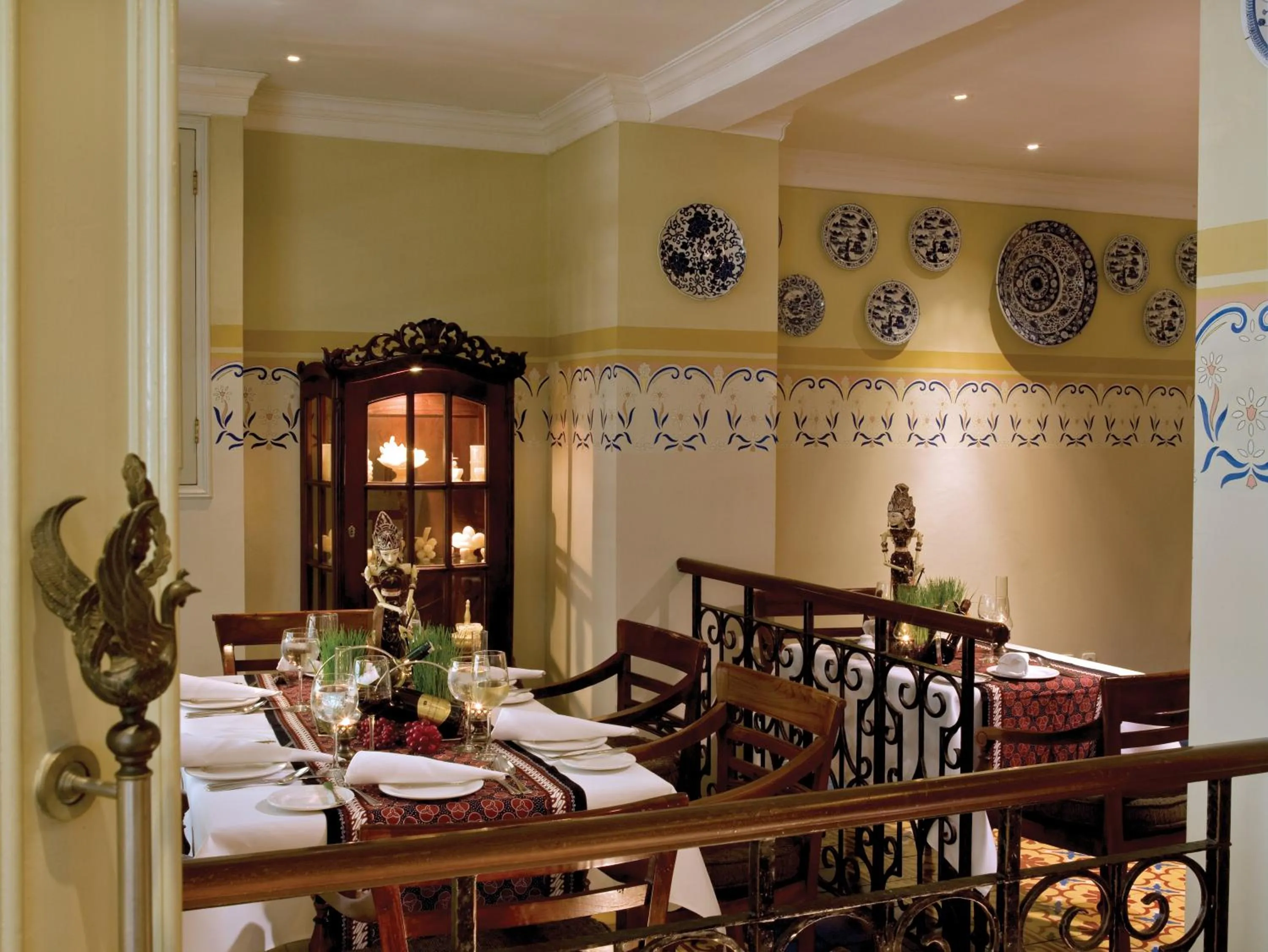 Restaurant/places to eat in The Phoenix Hotel Yogyakarta - Handwritten Collection