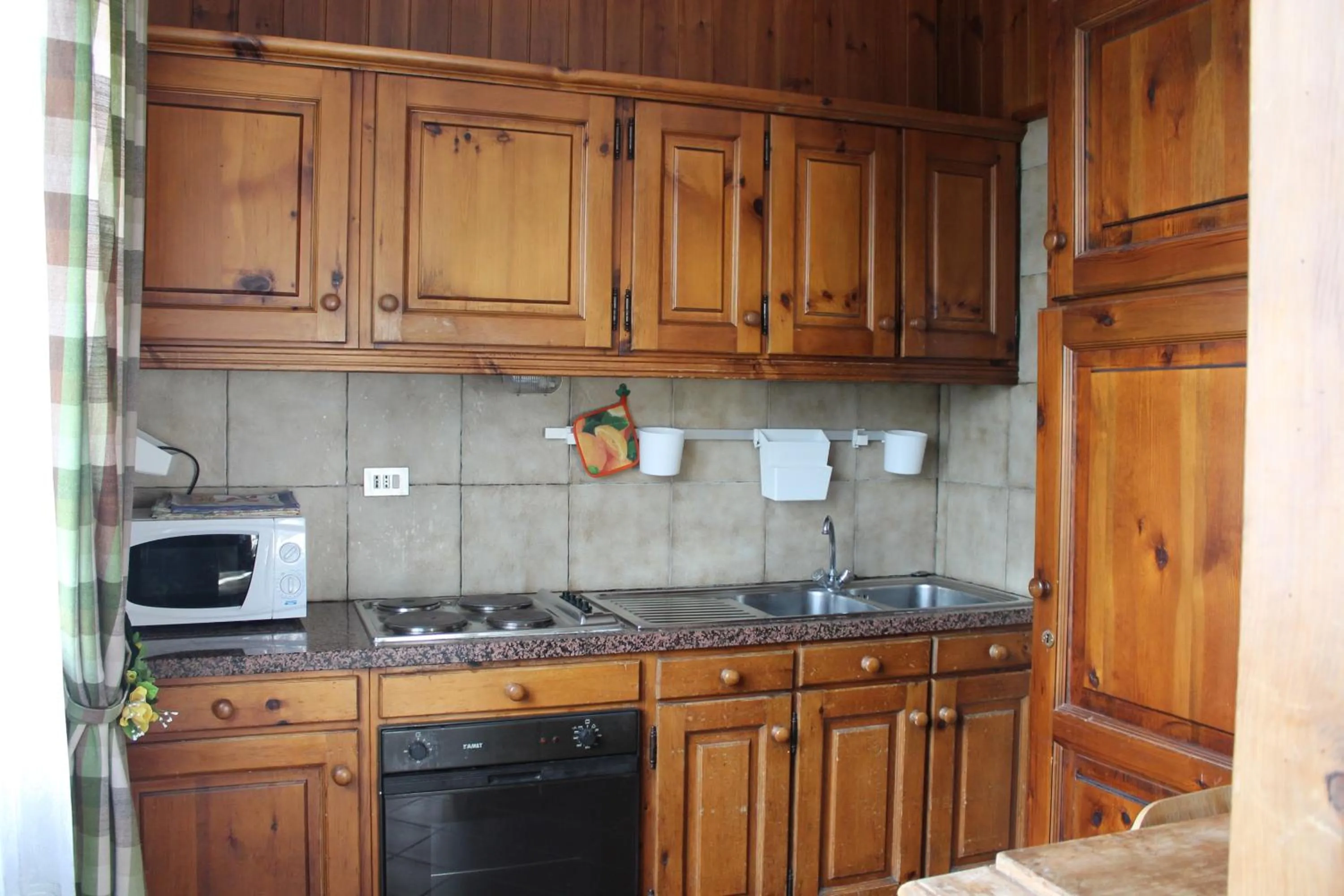 Decorative detail in Jolly Residence