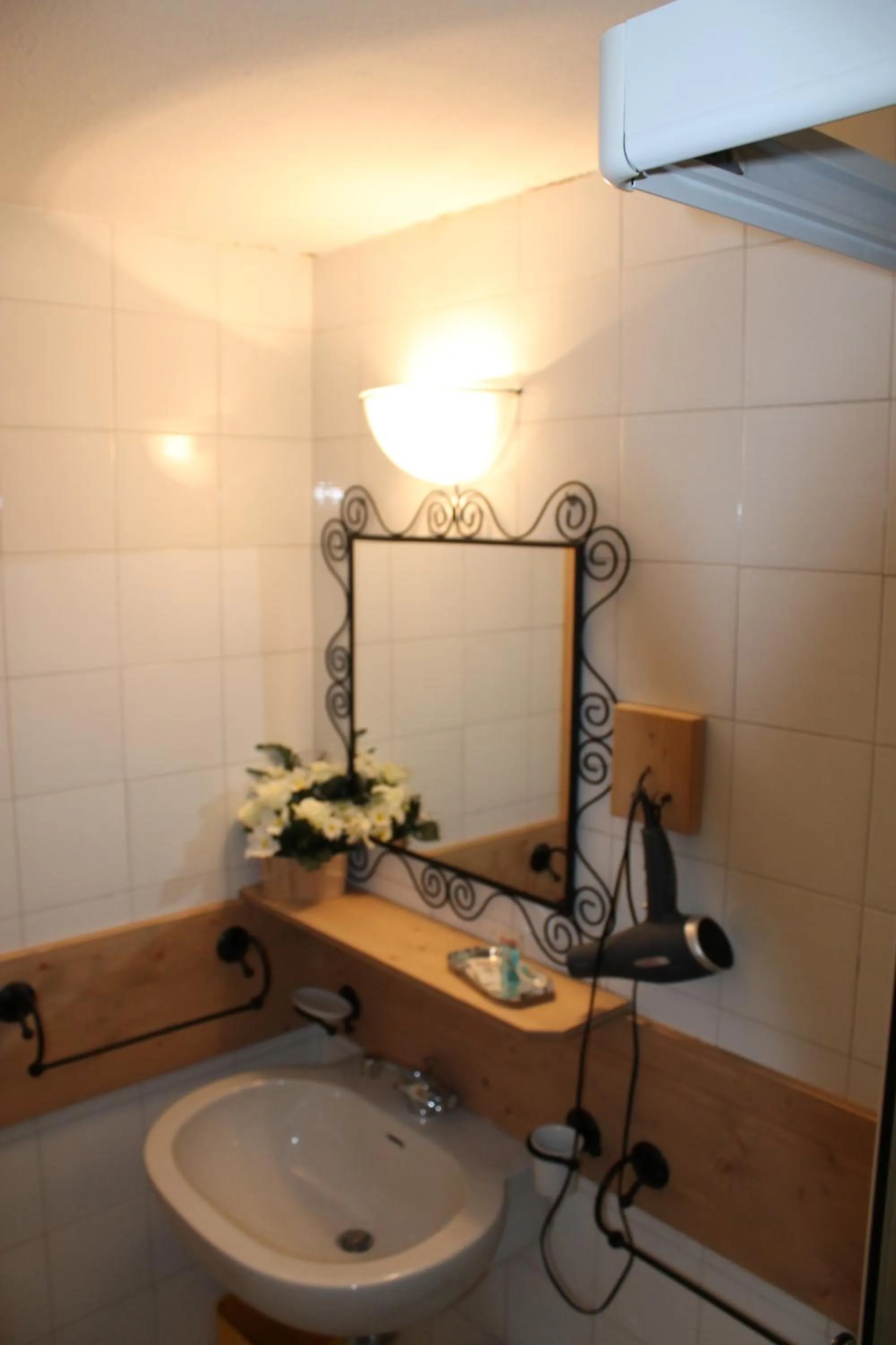 Toilet in Jolly Residence