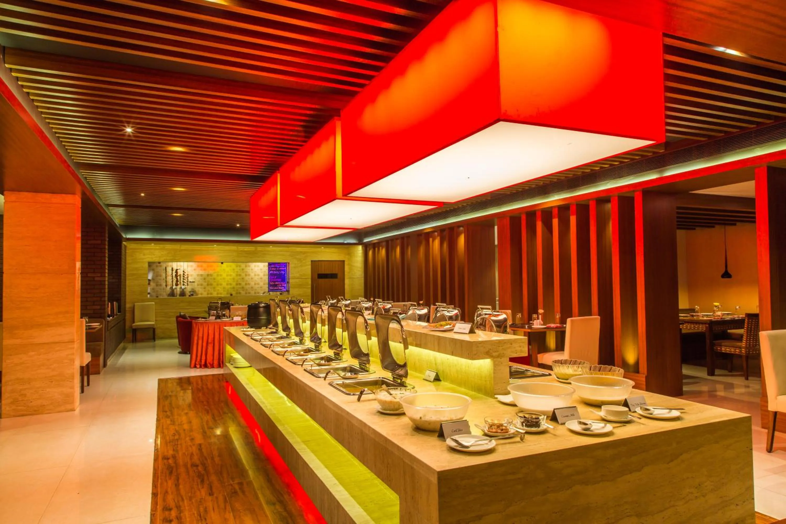 Restaurant/places to eat in Hotel Hemala