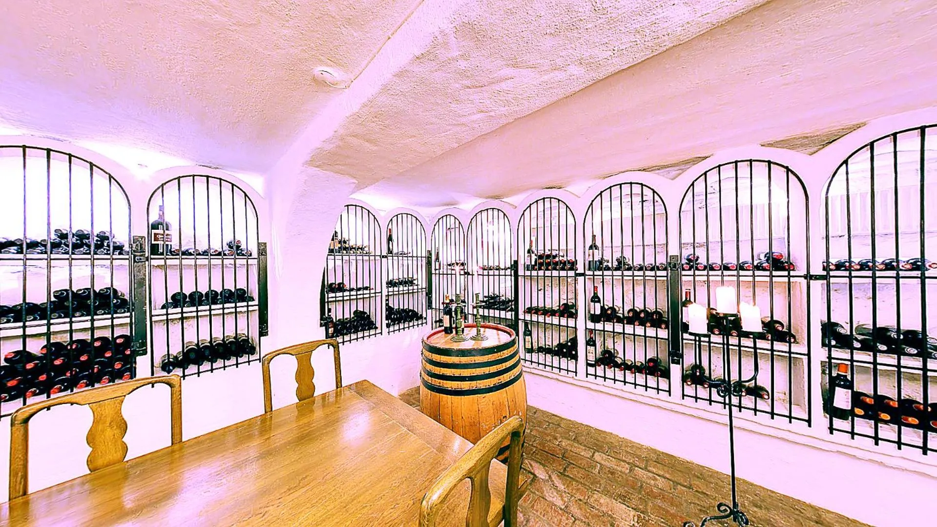 Lounge or bar in Vraa Slotshotel