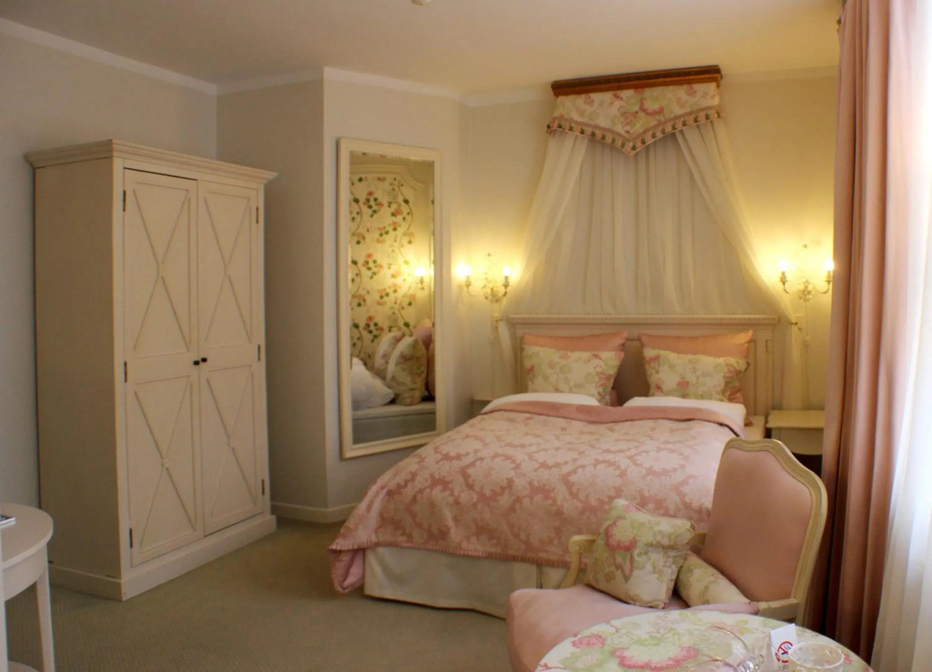 Superior Double Room in Vraa Slotshotel Superior Double Room in Vraa Slotshotel