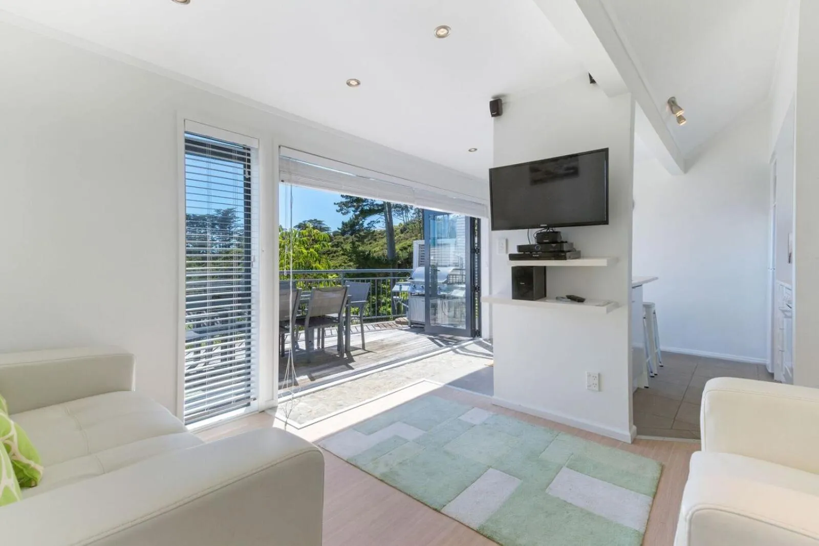 Villa Casita at Palm Beach by Waiheke Unlimited
