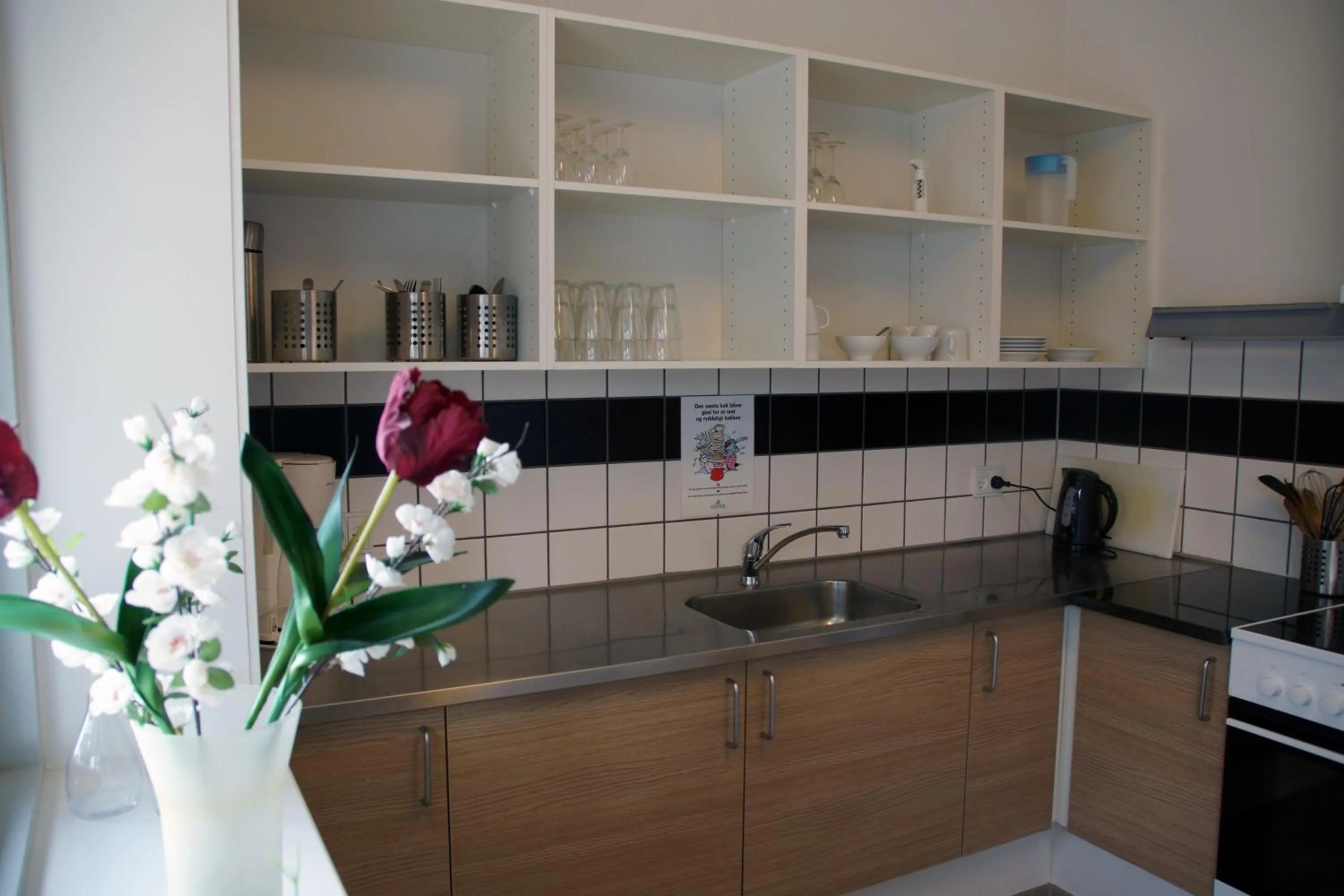 Communal kitchen in Motel Skive