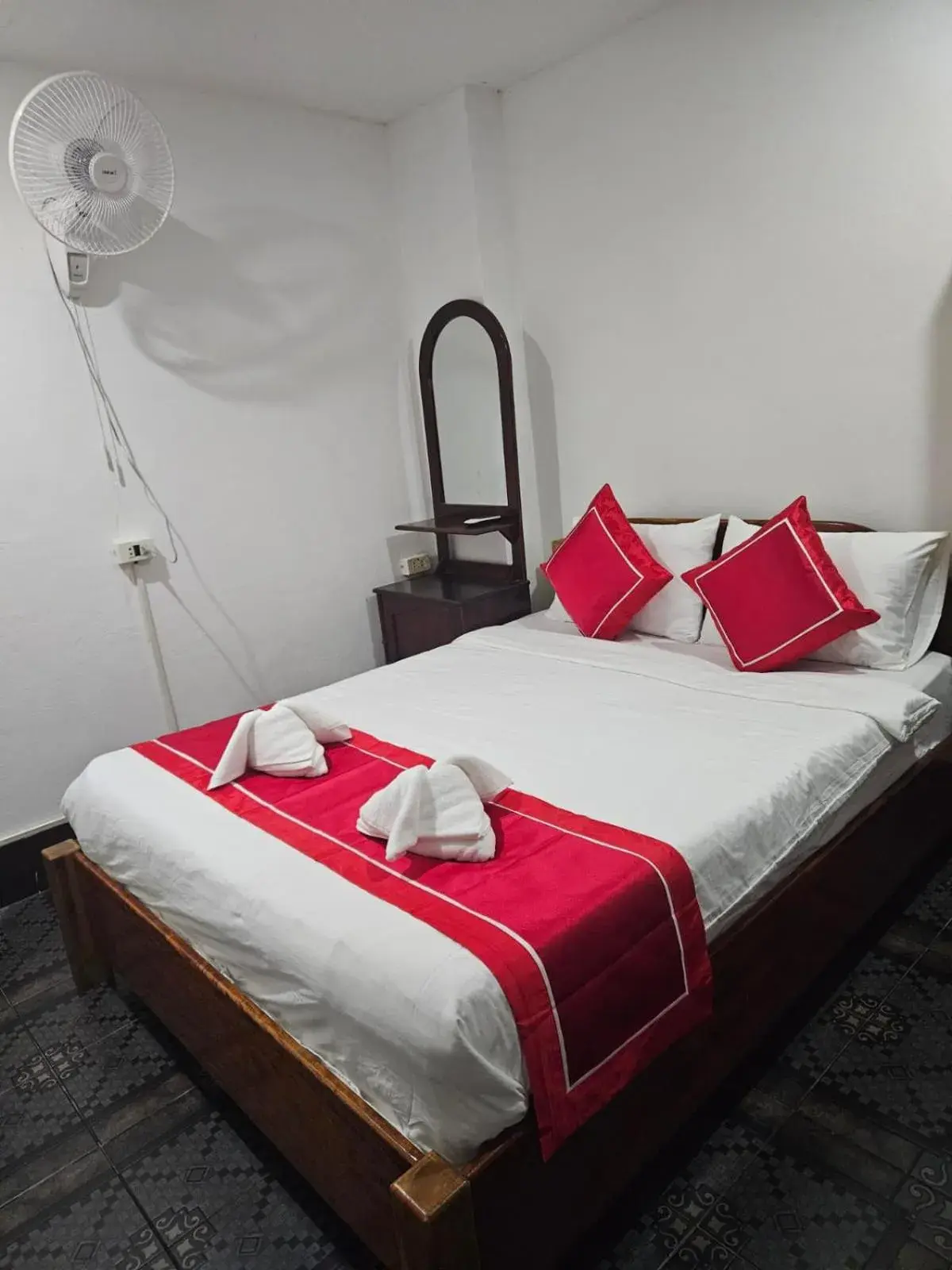 Double Room with Private Bathroom in Chitlatda Bila House Double Room with Private Bathroom in Chitlatda Bila House