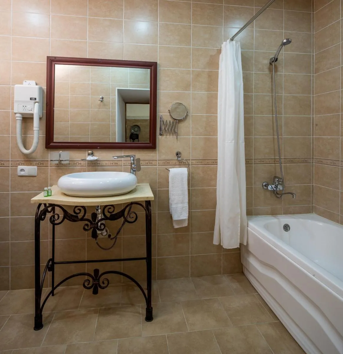 Orient Star Khiva Hotel- Madrasah Muhammad Aminkhan 1855