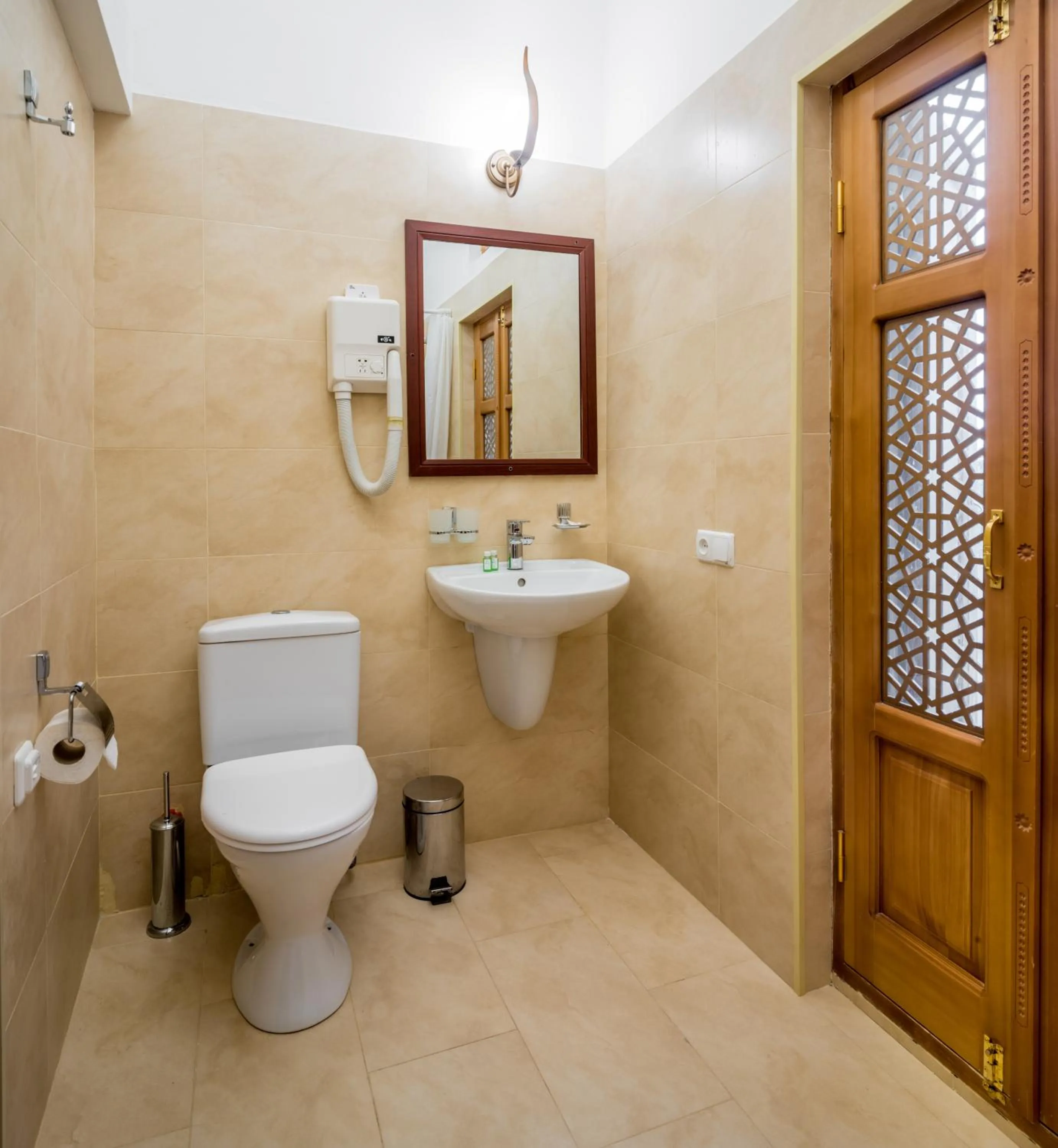 Orient Star Khiva Hotel- Madrasah Muhammad Aminkhan 1855