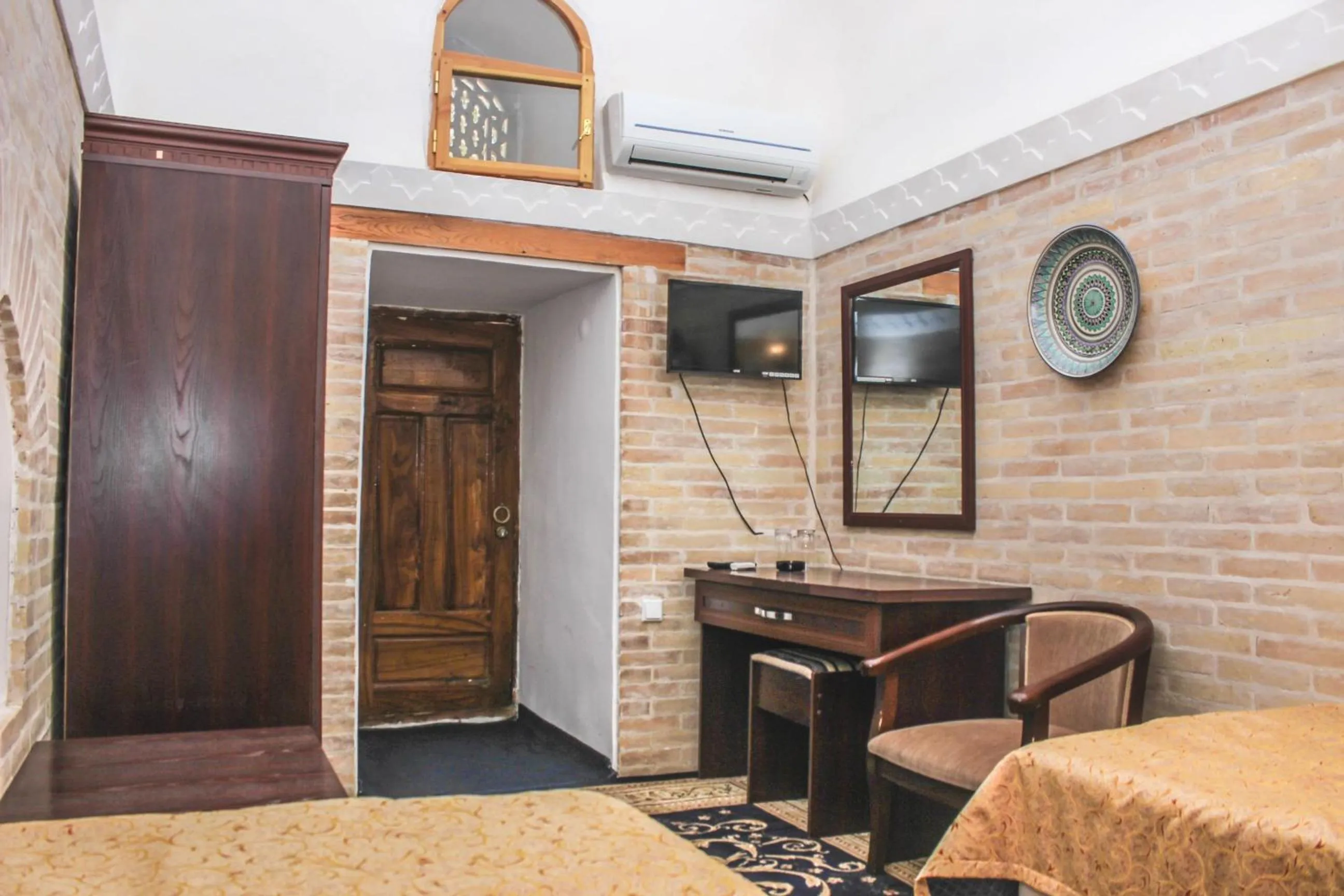 Orient Star Khiva Hotel- Madrasah Muhammad Aminkhan 1855