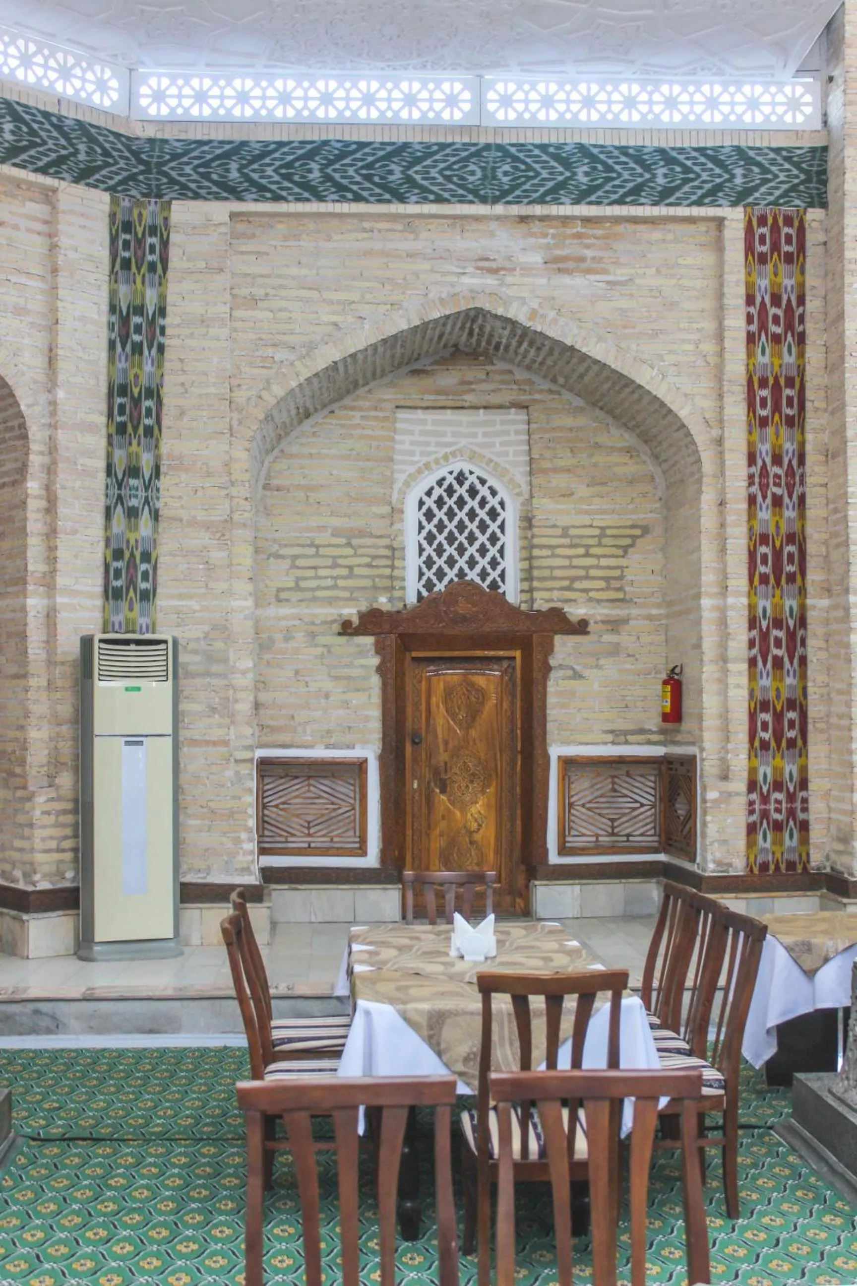 Orient Star Khiva Hotel- Madrasah Muhammad Aminkhan 1855