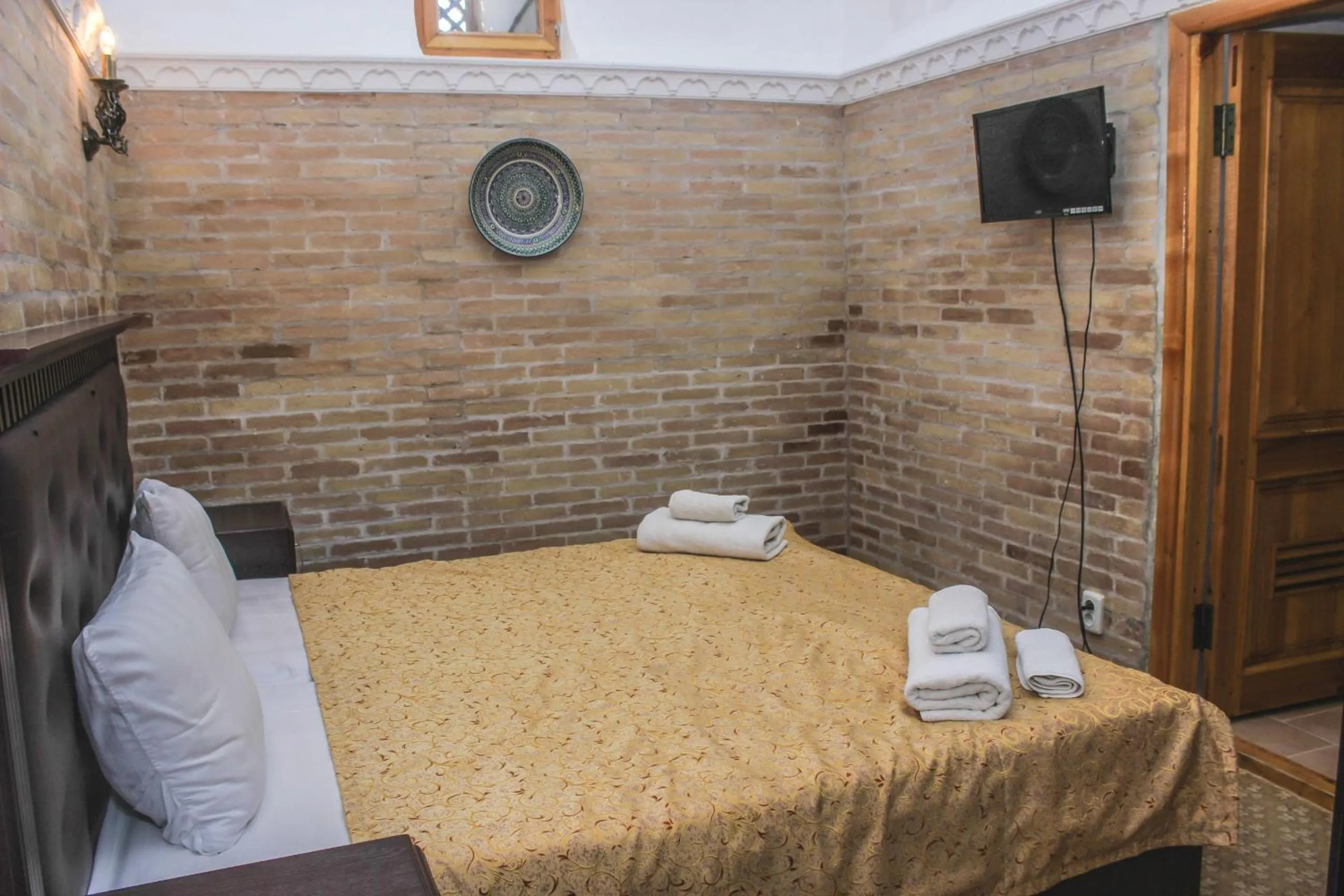 Orient Star Khiva Hotel- Madrasah Muhammad Aminkhan 1855