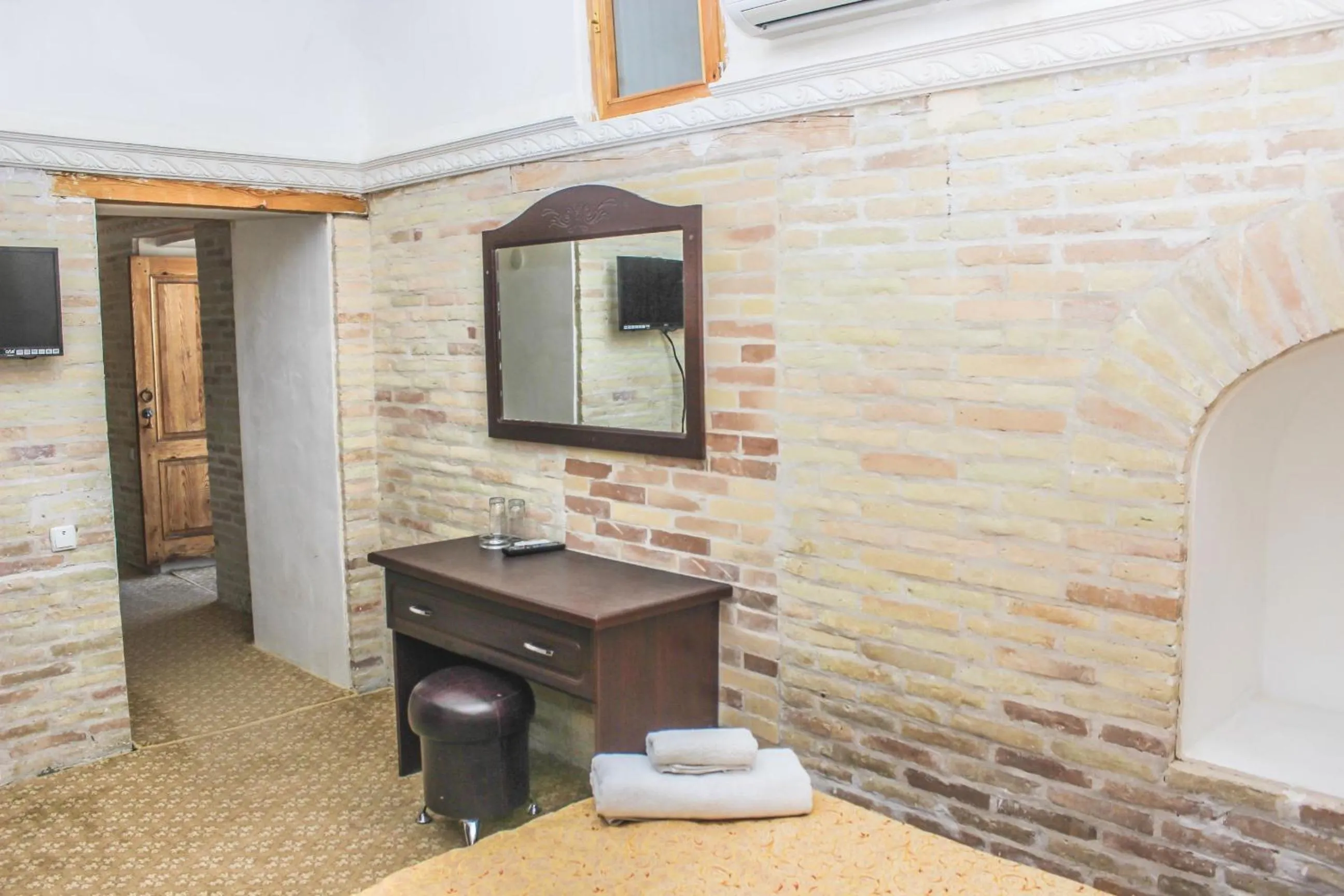 Orient Star Khiva Hotel- Madrasah Muhammad Aminkhan 1855