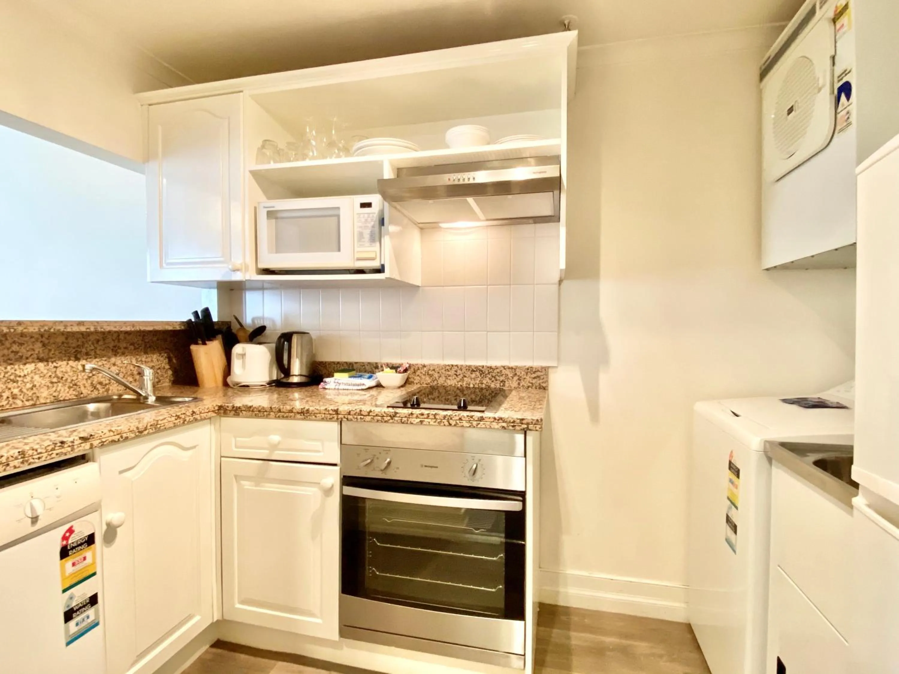 Kitchen or kitchenette in Milson Serviced Apartments