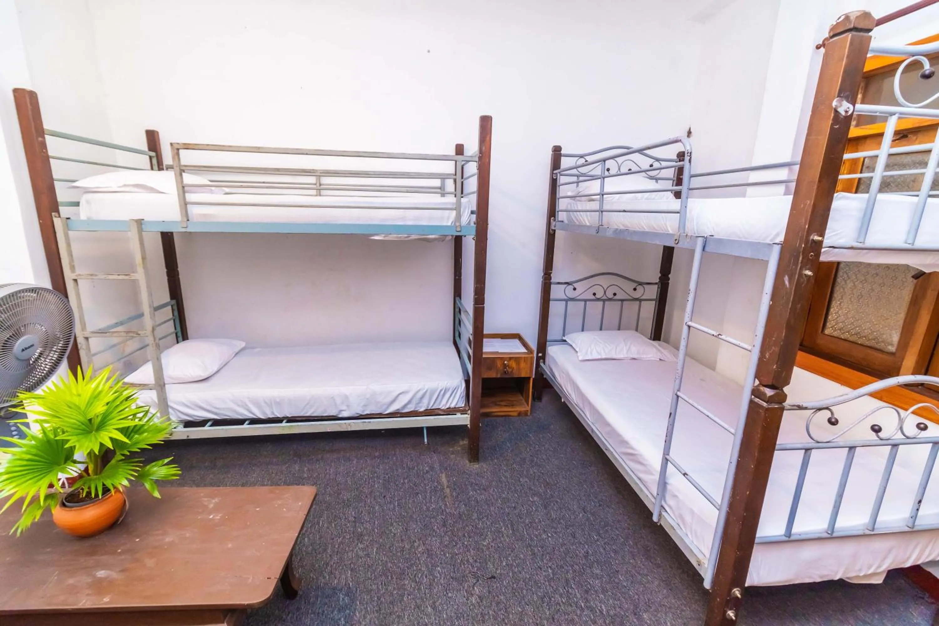 Bed in Cinnamon Airport Residencies