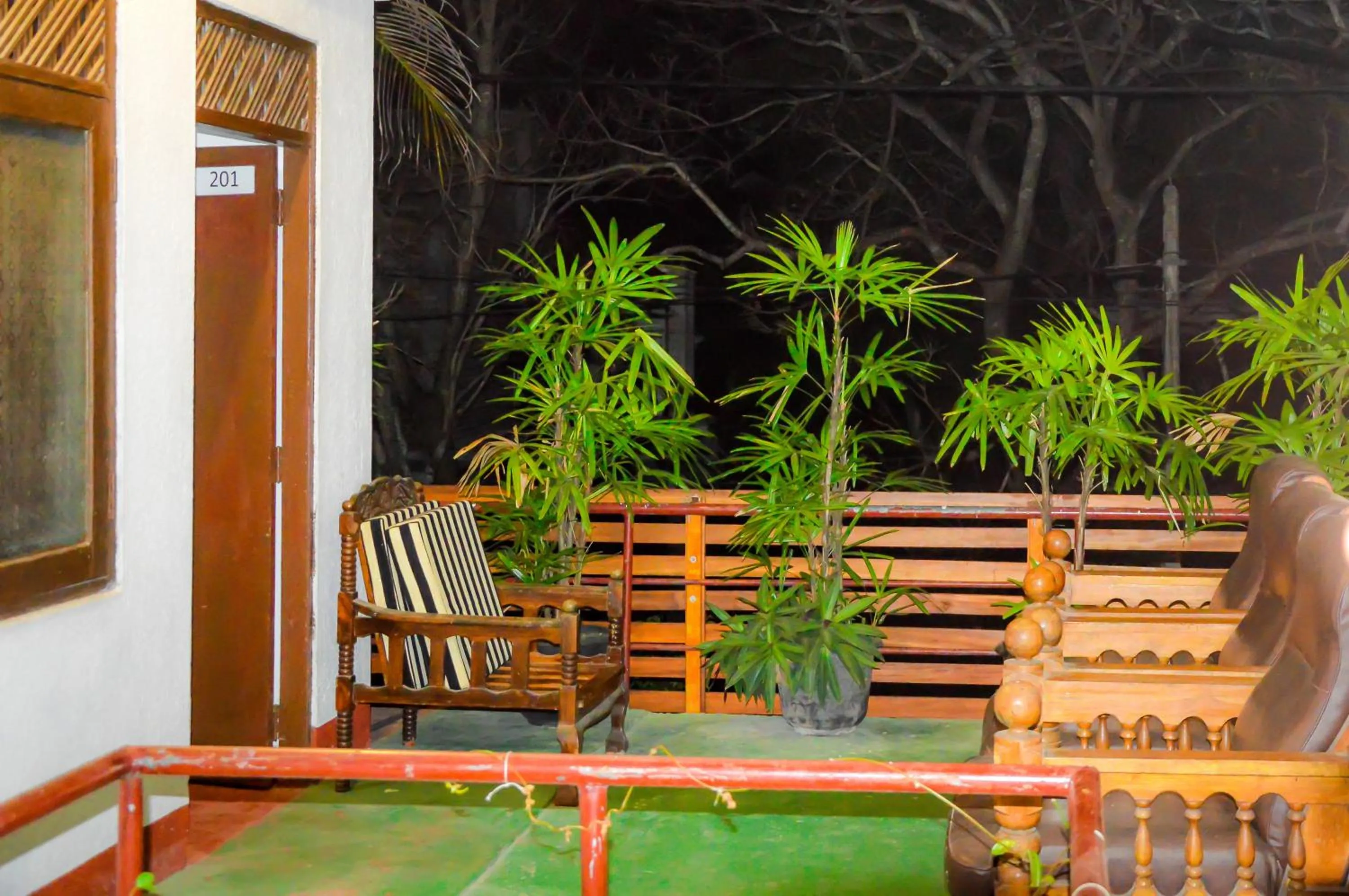 Cinnamon Airport Residencies