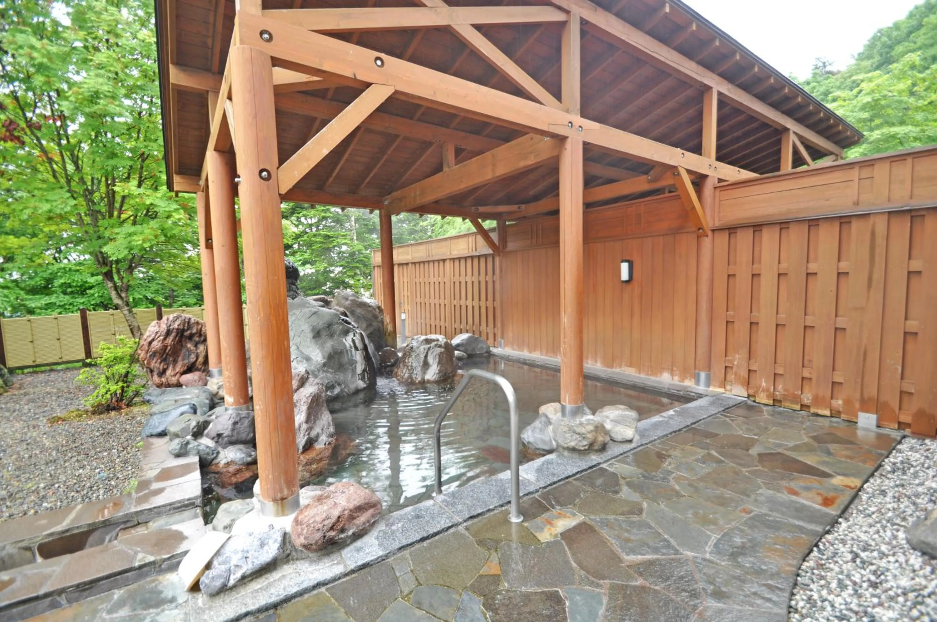 Open Air Bath in Kobushi no Yu Atsuma