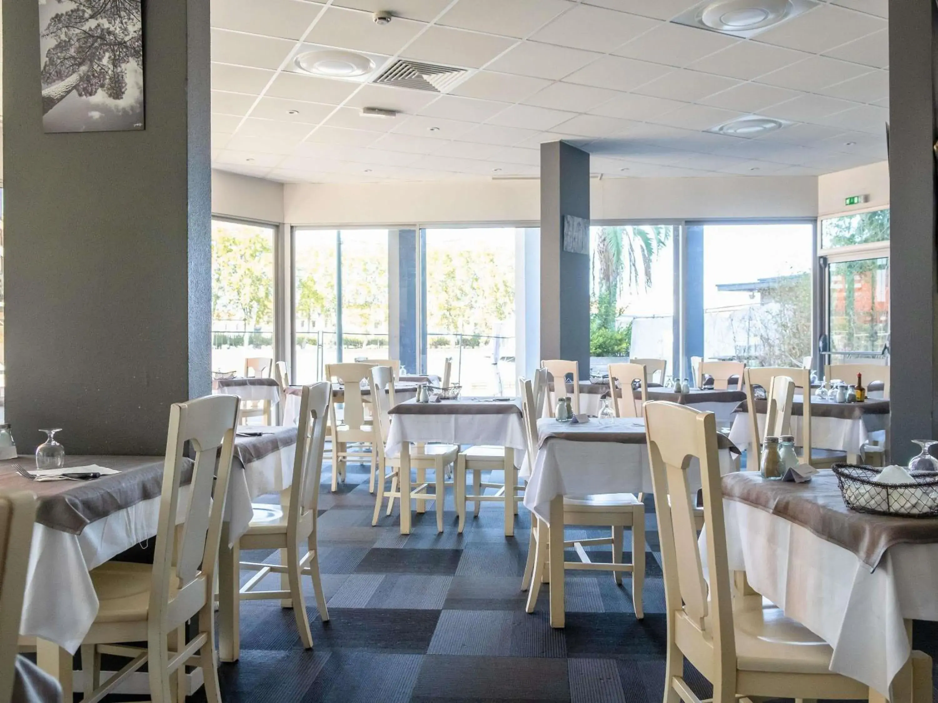 Restaurant/places to eat in ibis styles Dax Centre Restaurant/places to eat in ibis styles Dax Centre