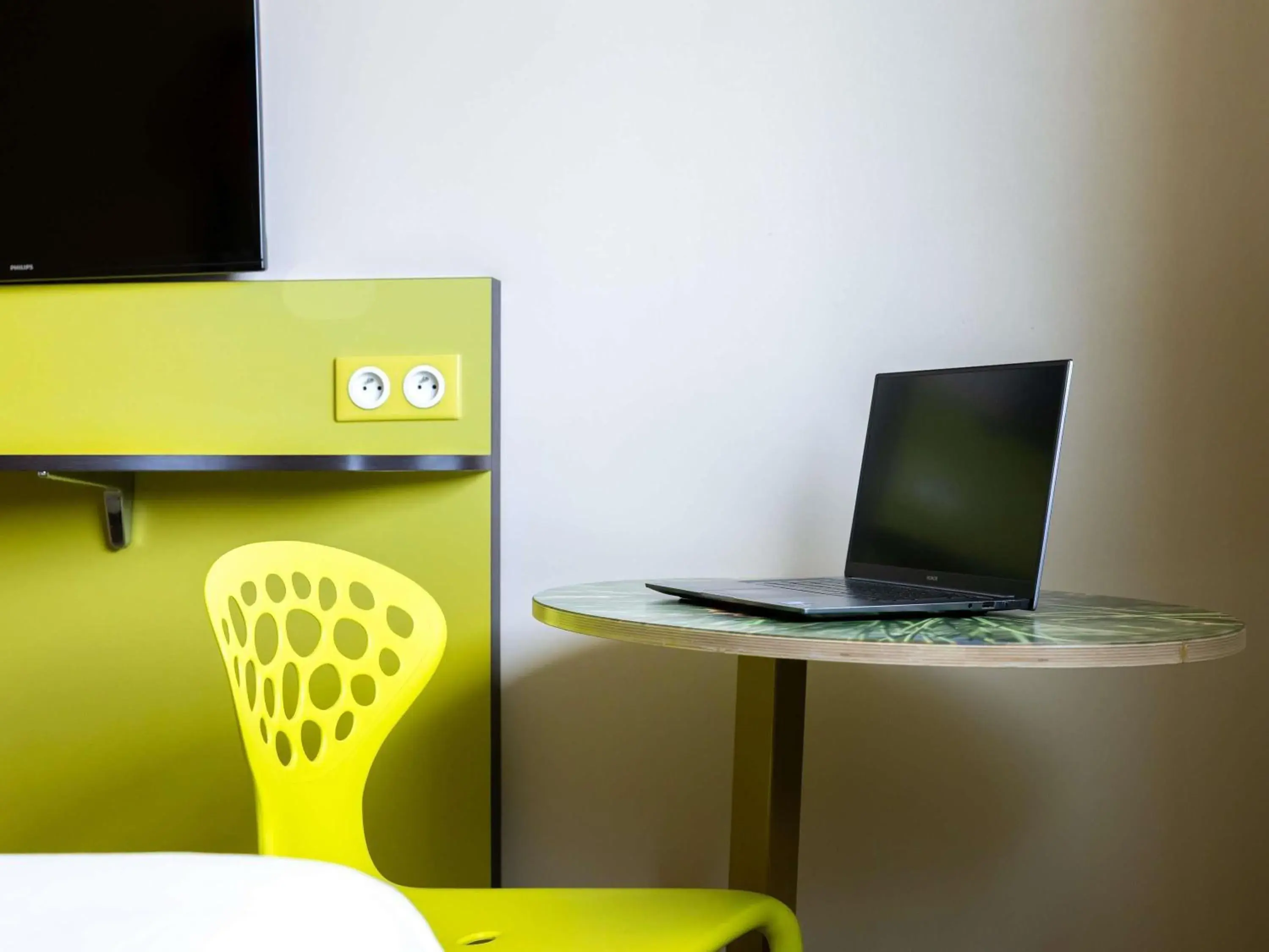 Bedroom in ibis styles Dax Centre Bedroom in ibis styles Dax Centre