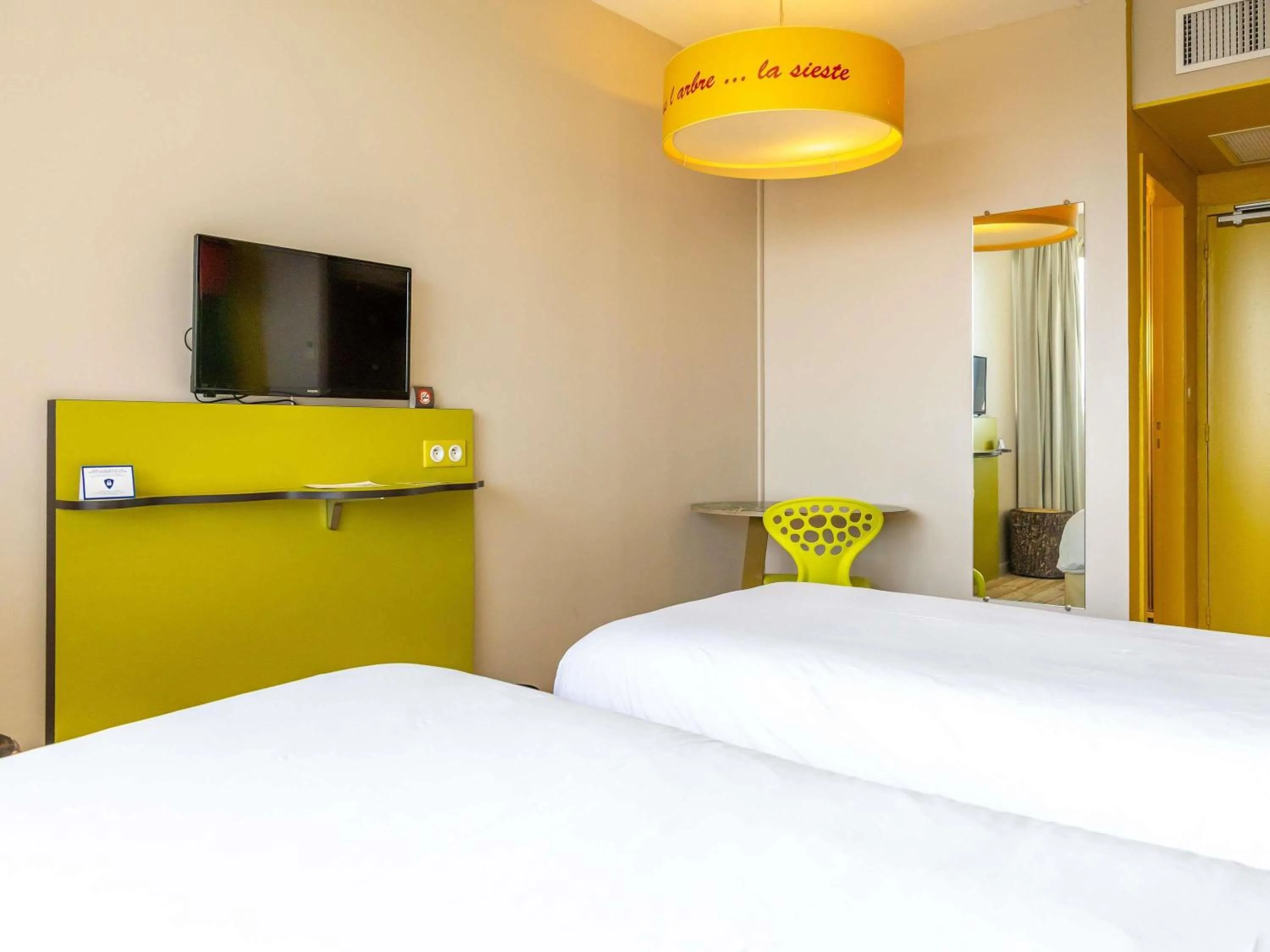 Bedroom, Bed in ibis styles Dax Centre