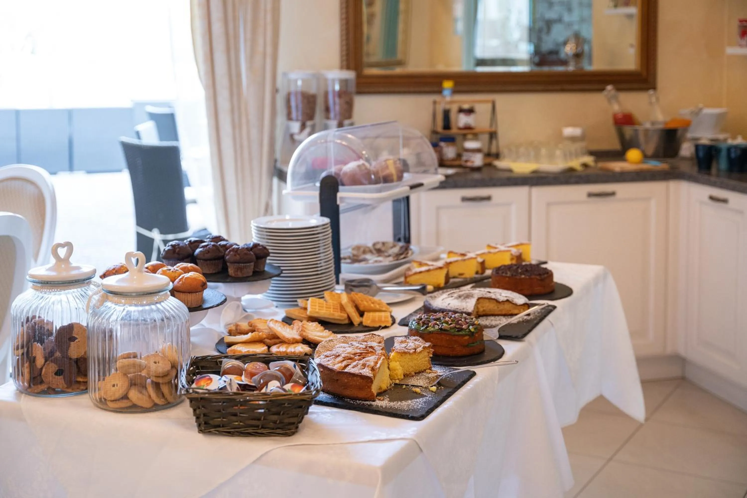 Breakfast in Borgo dei Poeti Romantik Hotel