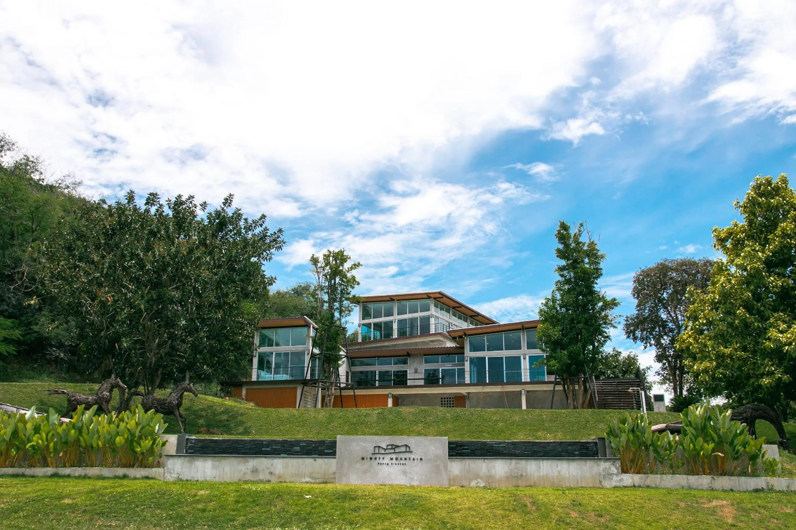 Mighty Mountain Thailand