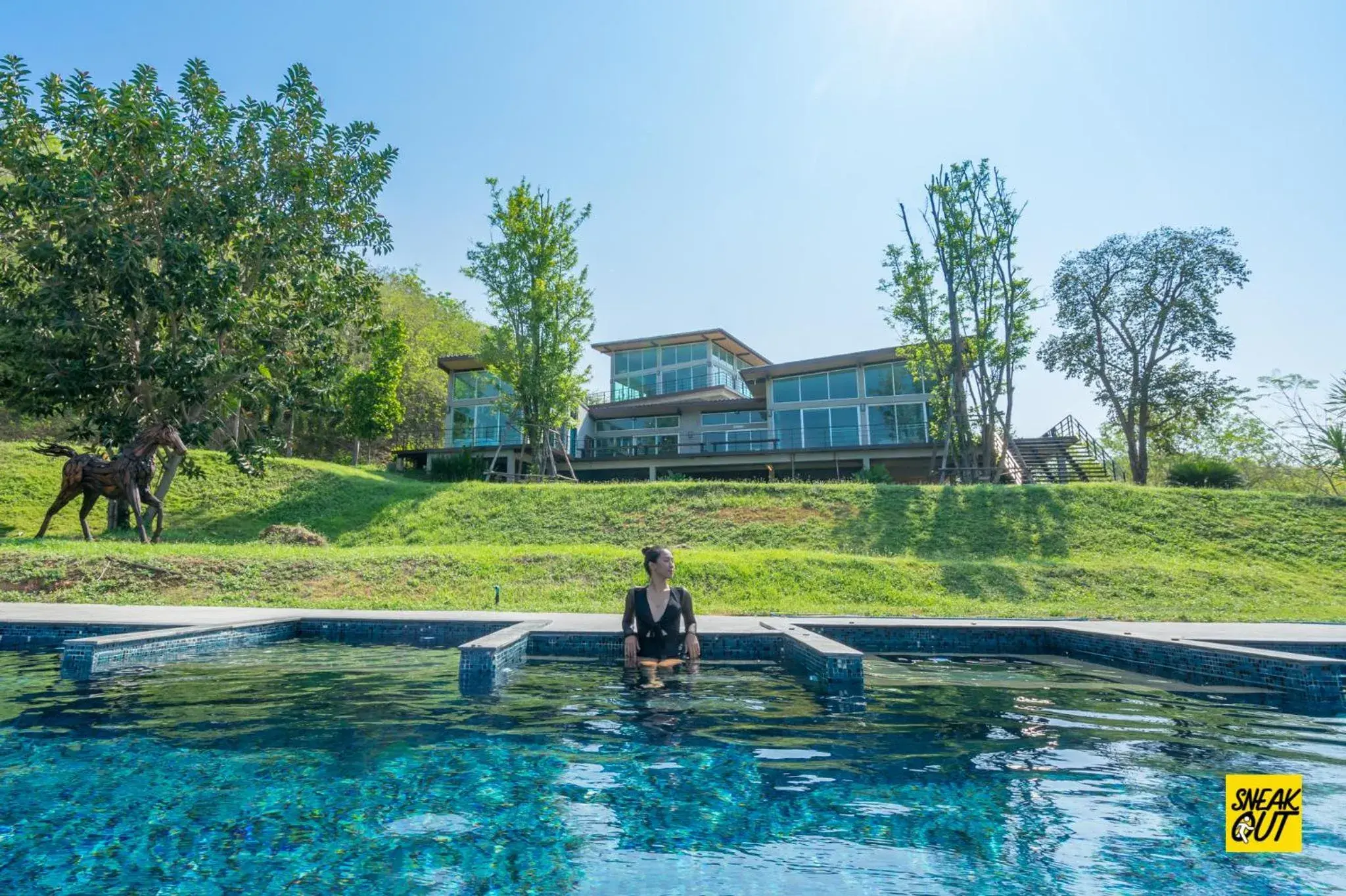 Property building in Mighty Mountain Thailand Property building in Mighty Mountain Thailand