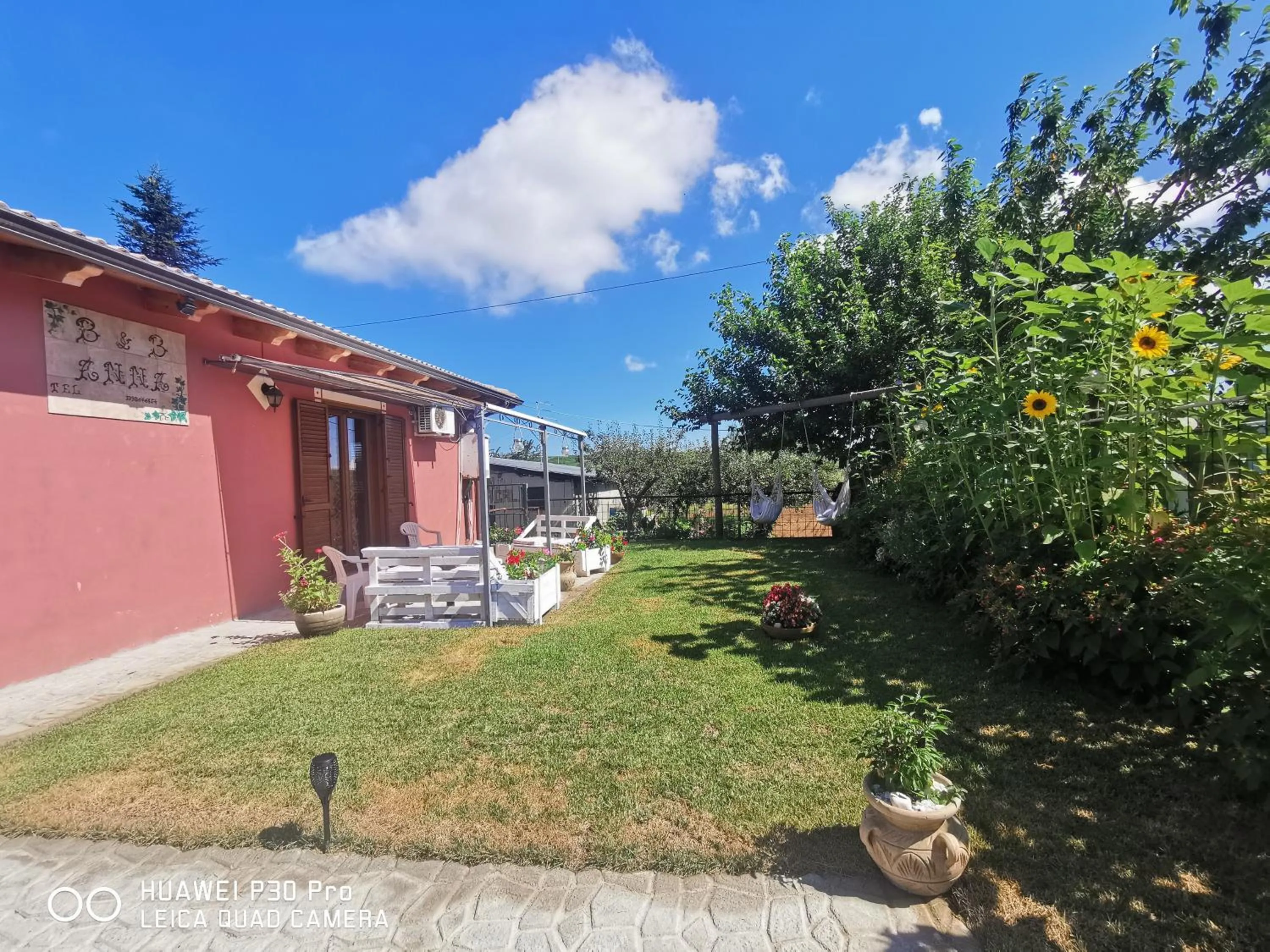 Garden in Bed And Breakfast "ANNA"