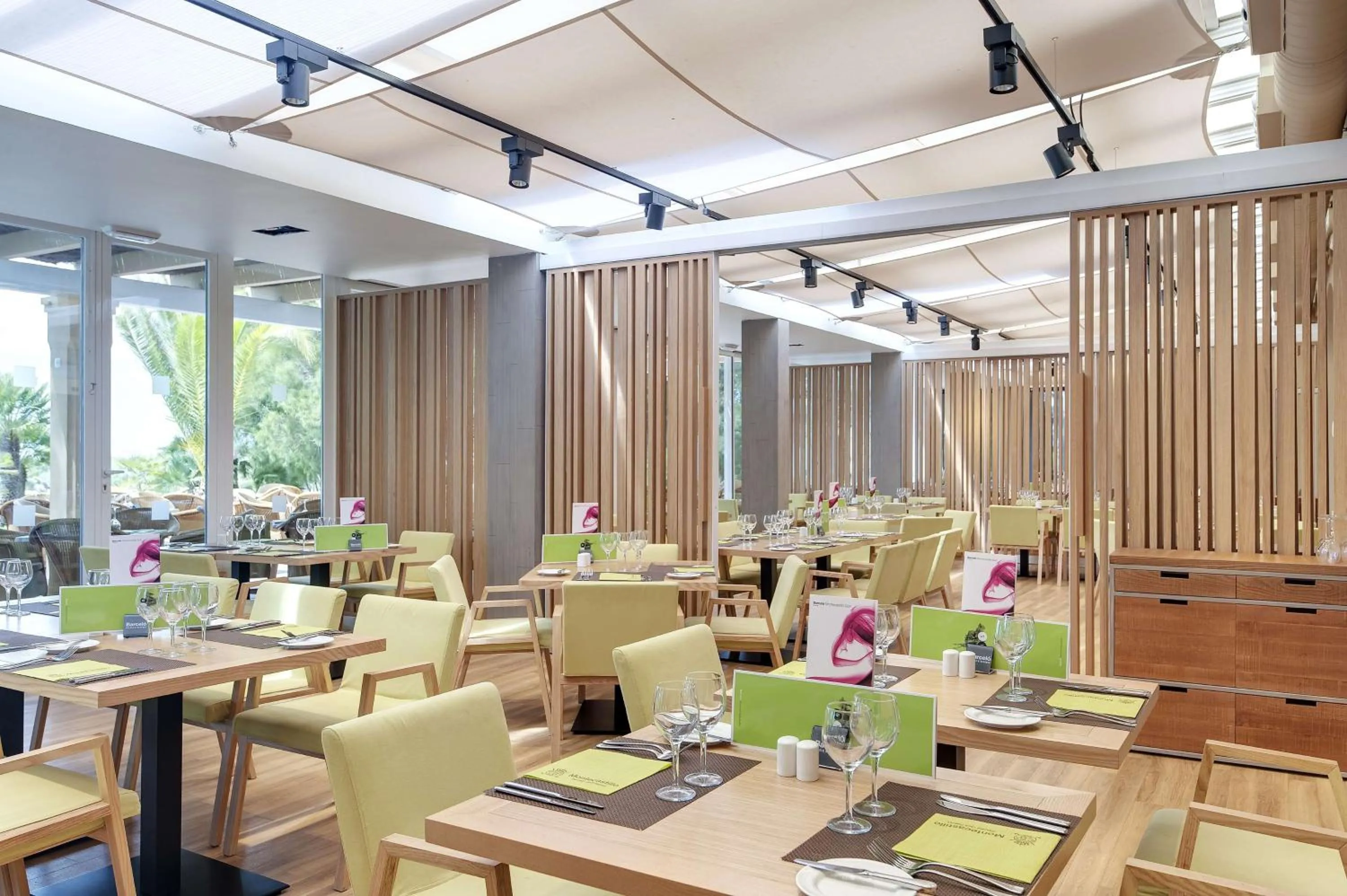 Restaurant/places to eat in Barceló Jerez Montecastillo & Convention Center