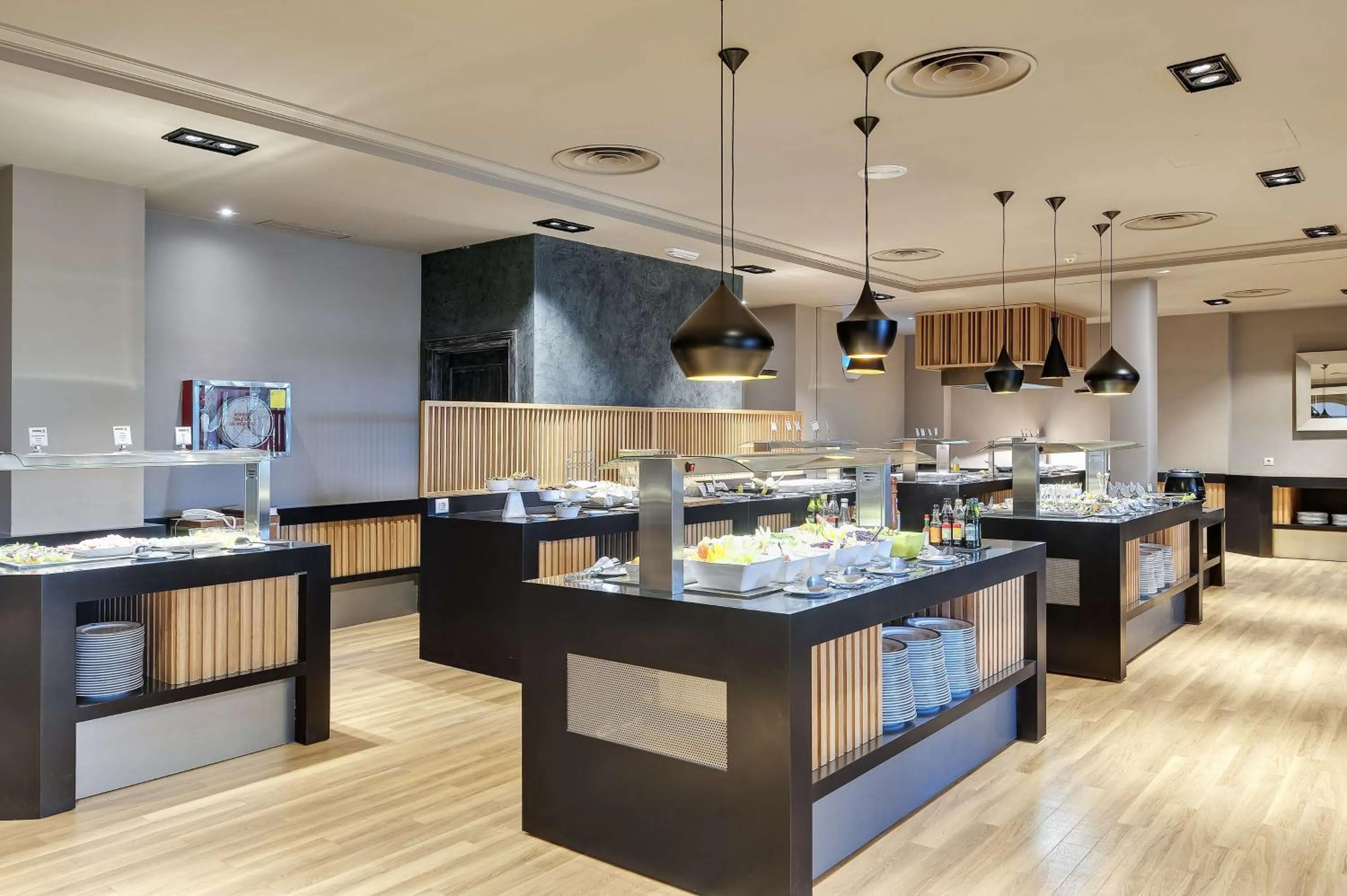 Restaurant/places to eat in Barceló Jerez Montecastillo & Convention Center