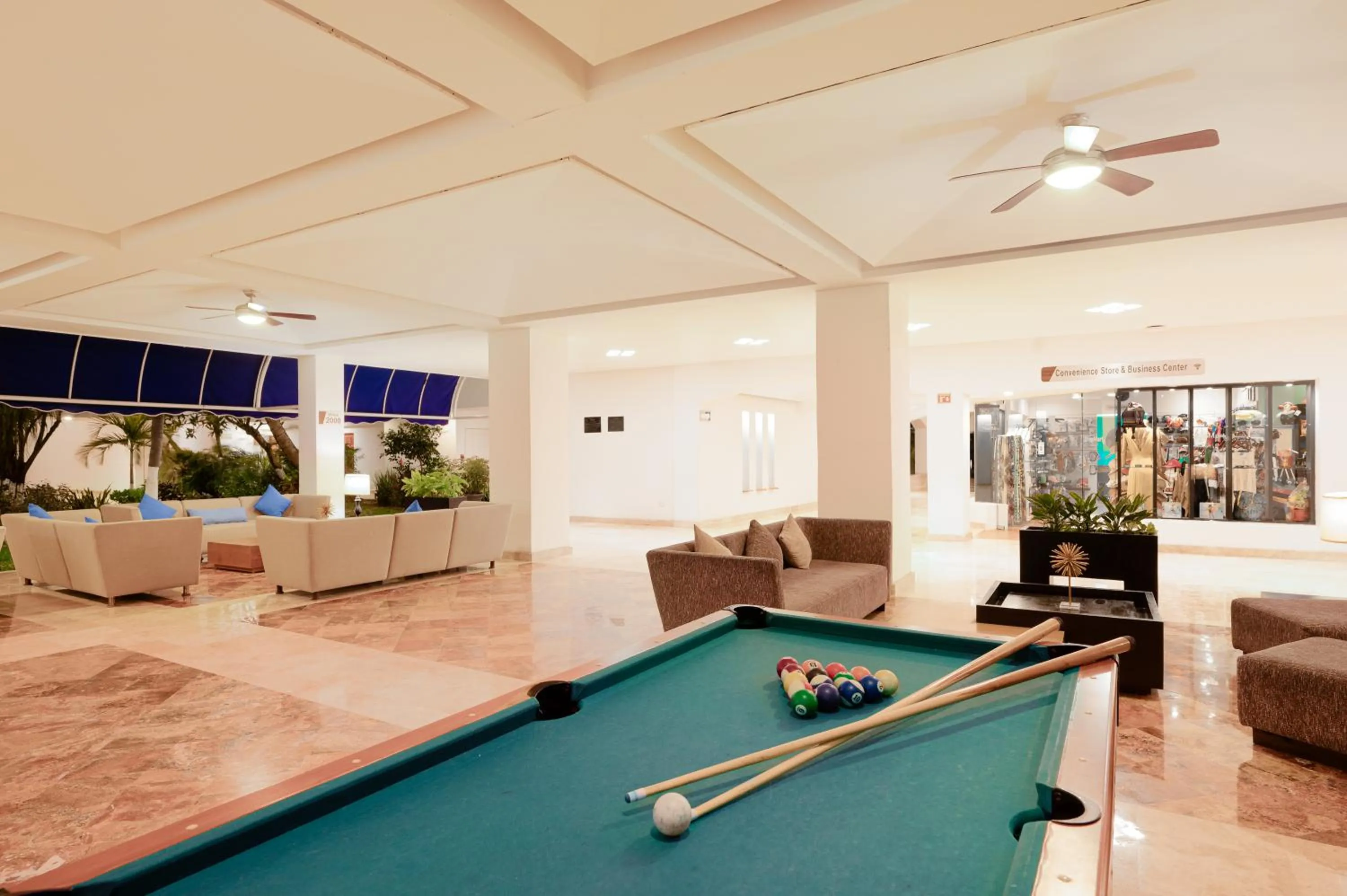 Area and facilities in Beachscape Kin Ha Villas & Suites