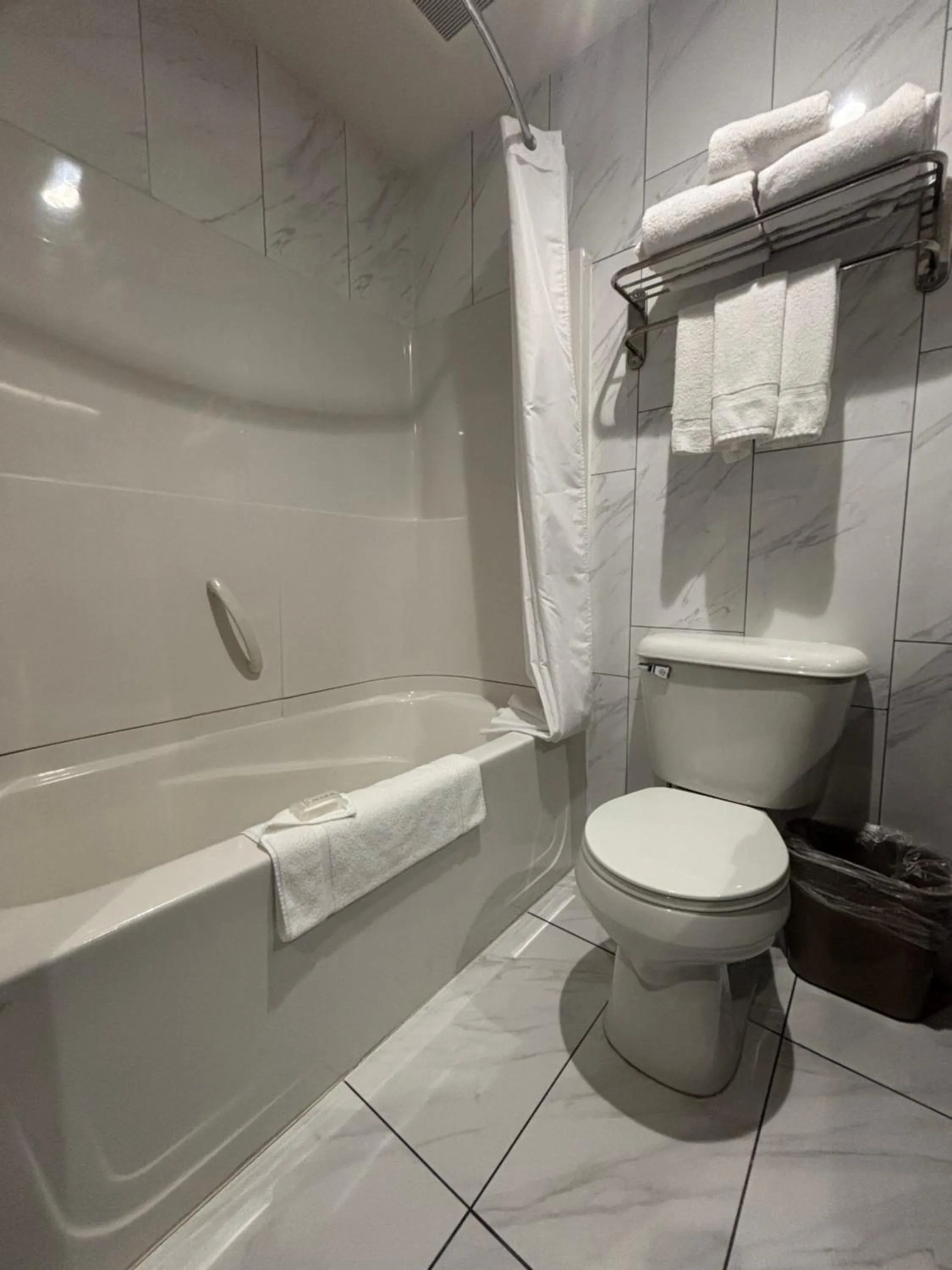 Bathroom in Super 8 by Wyndham Macleod Trail Calgary