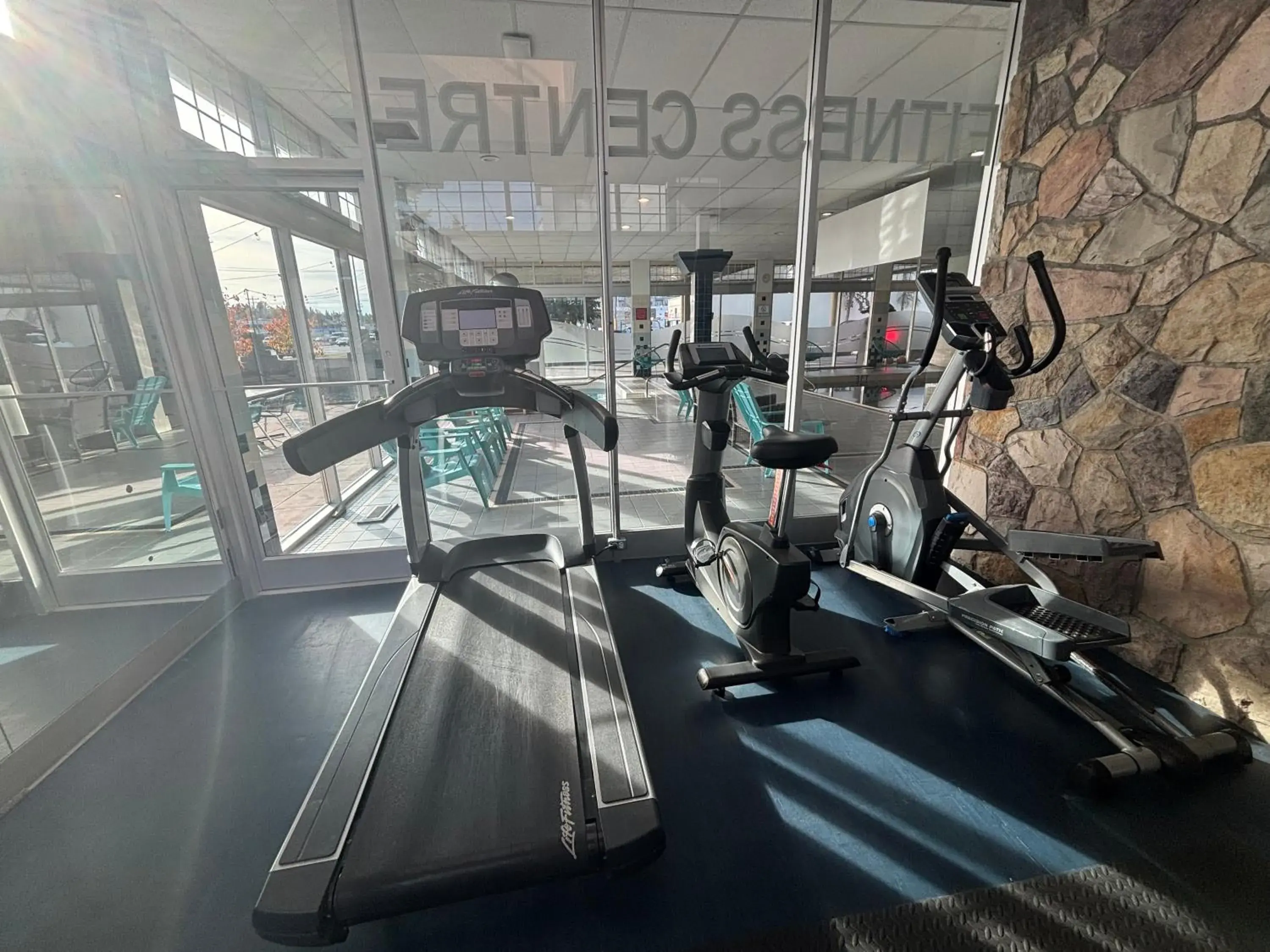 Fitness centre/facilities in Super 8 by Wyndham Macleod Trail Calgary Fitness centre/facilities in Super 8 by Wyndham Macleod Trail Calgary