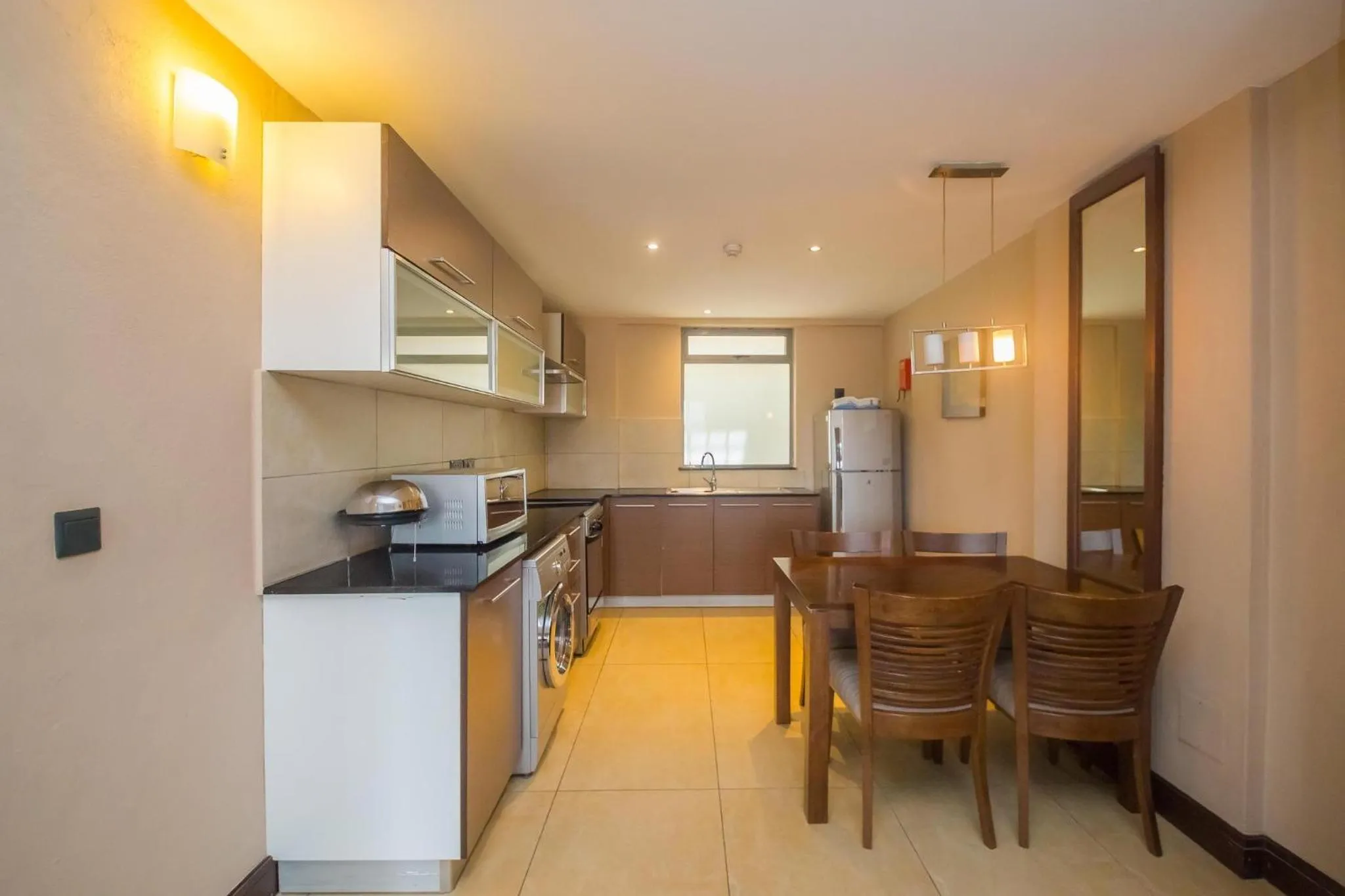 Kitchen or kitchenette in Taarifa Suites by Dunhill Serviced Apartments