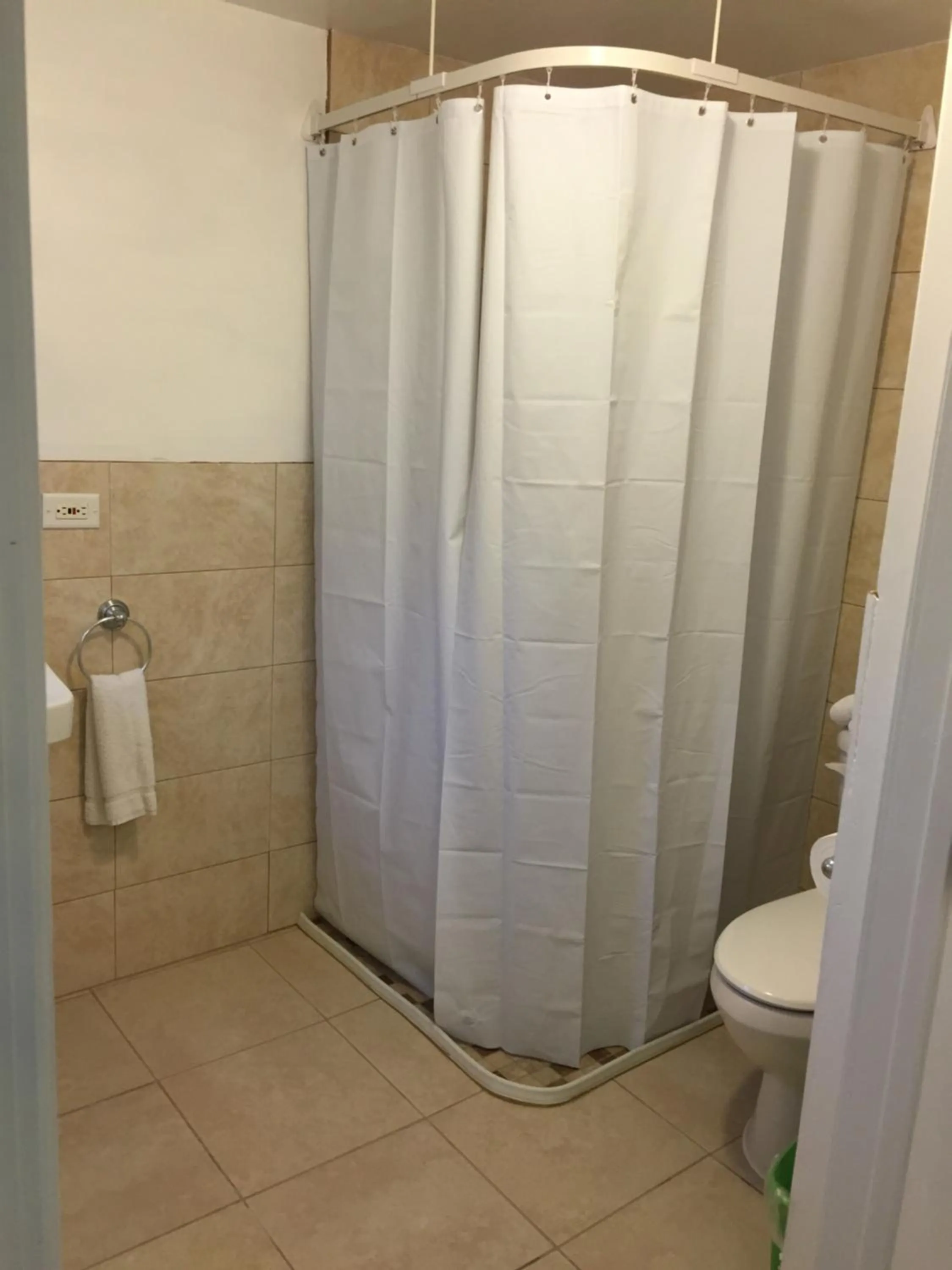 Bathroom in Seafarer Key Largo Resort and Beach