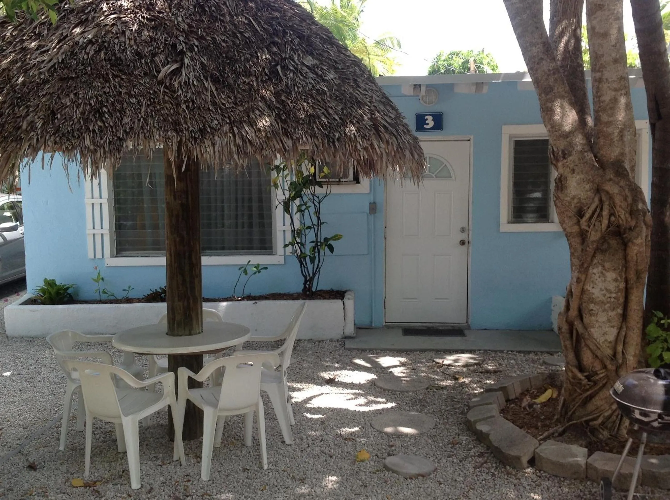 Facade/entrance in Seafarer Key Largo Resort and Beach