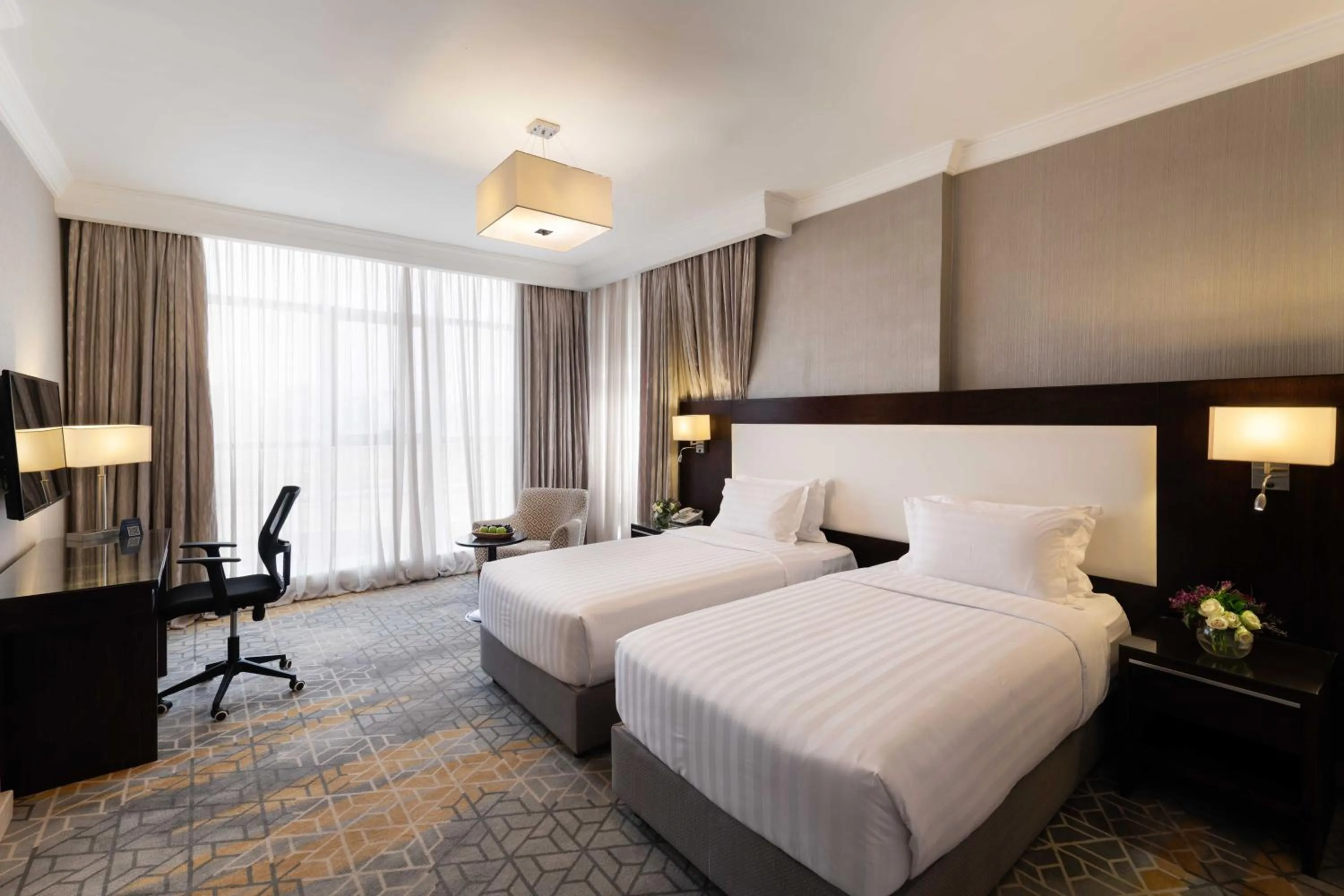 Bedroom, Bed in Warwick Hotel Jeddah