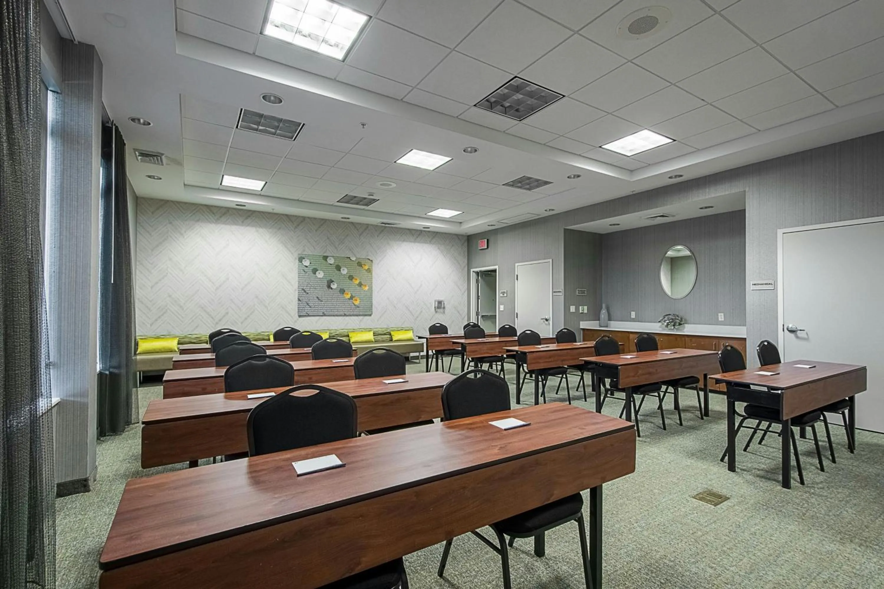 Meeting/conference room in SpringHill Suites Tampa North/Tampa Palms