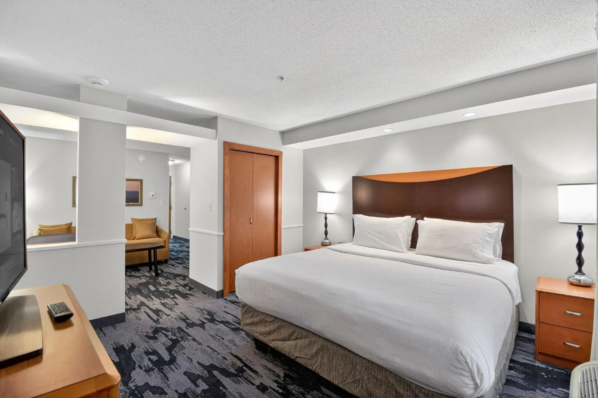 Bedroom, Bed in Fairfield Inn & Suites by Marriott Omaha Downtown