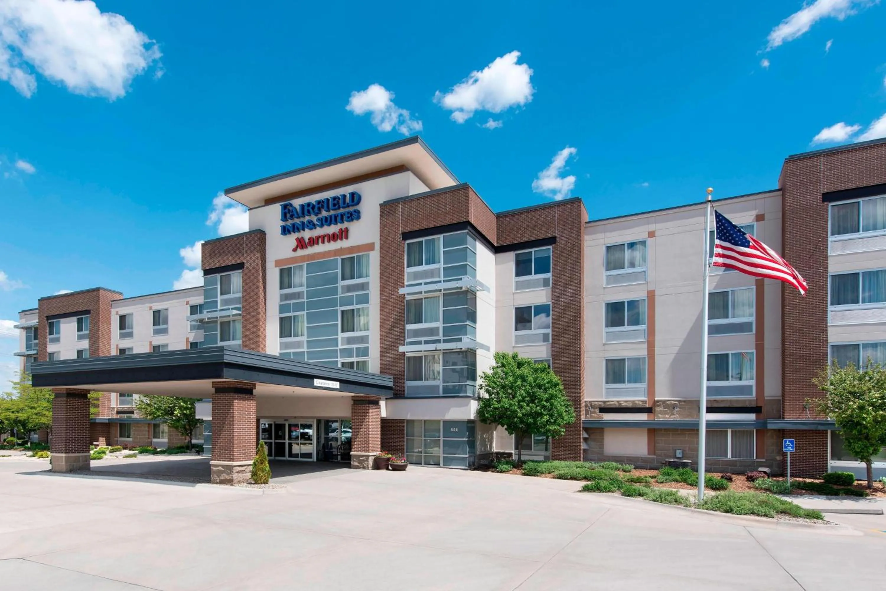 Property building in Fairfield Inn & Suites by Marriott Omaha Downtown