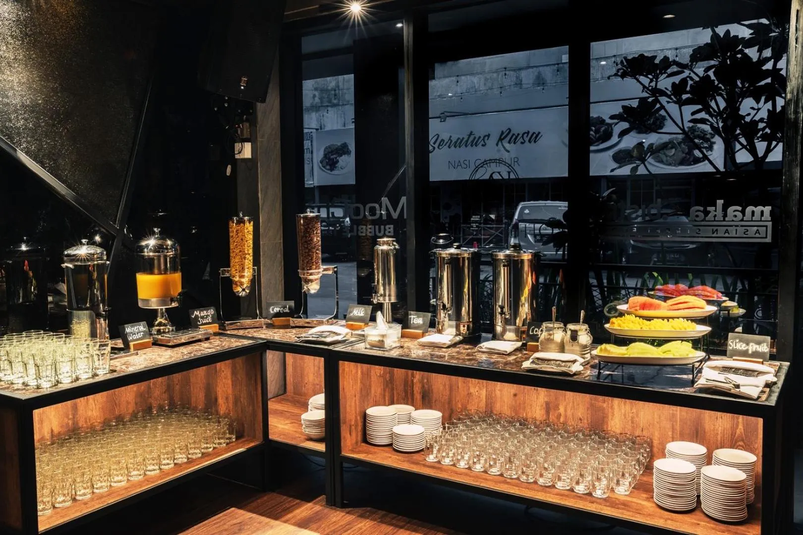 Breakfast in All Nite And Day Palembang Veteran