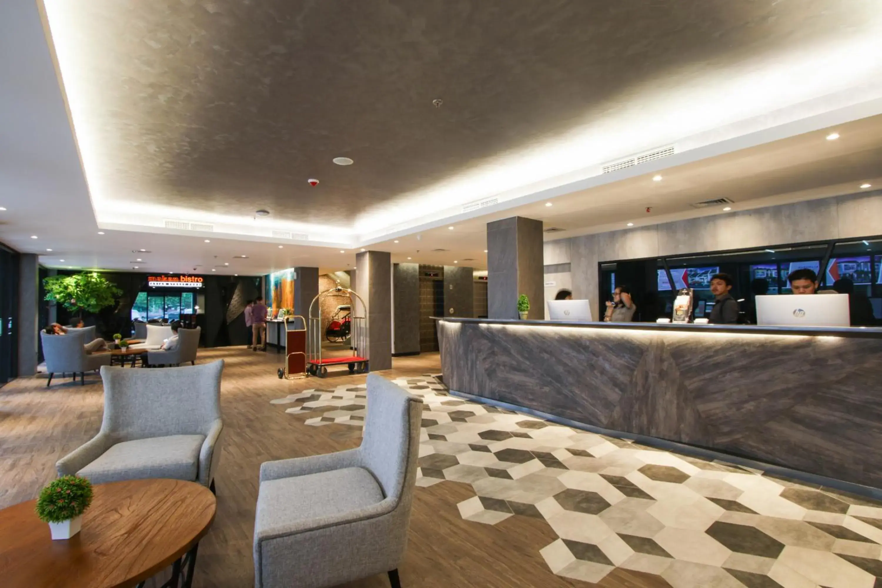 Lobby or reception in All Nite And Day Palembang Veteran Lobby or reception in All Nite And Day Palembang Veteran