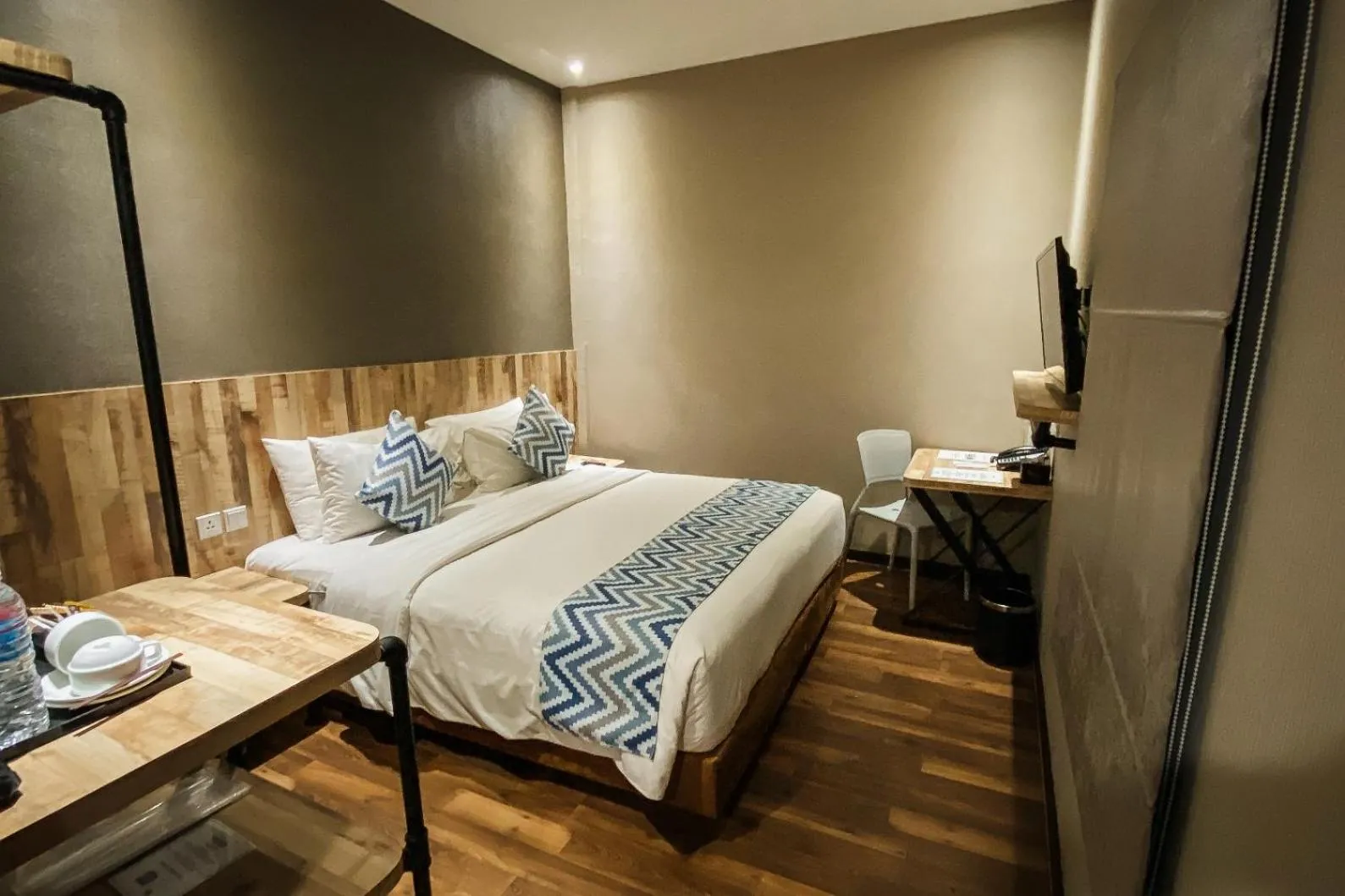 Bed in All Nite And Day Palembang Veteran